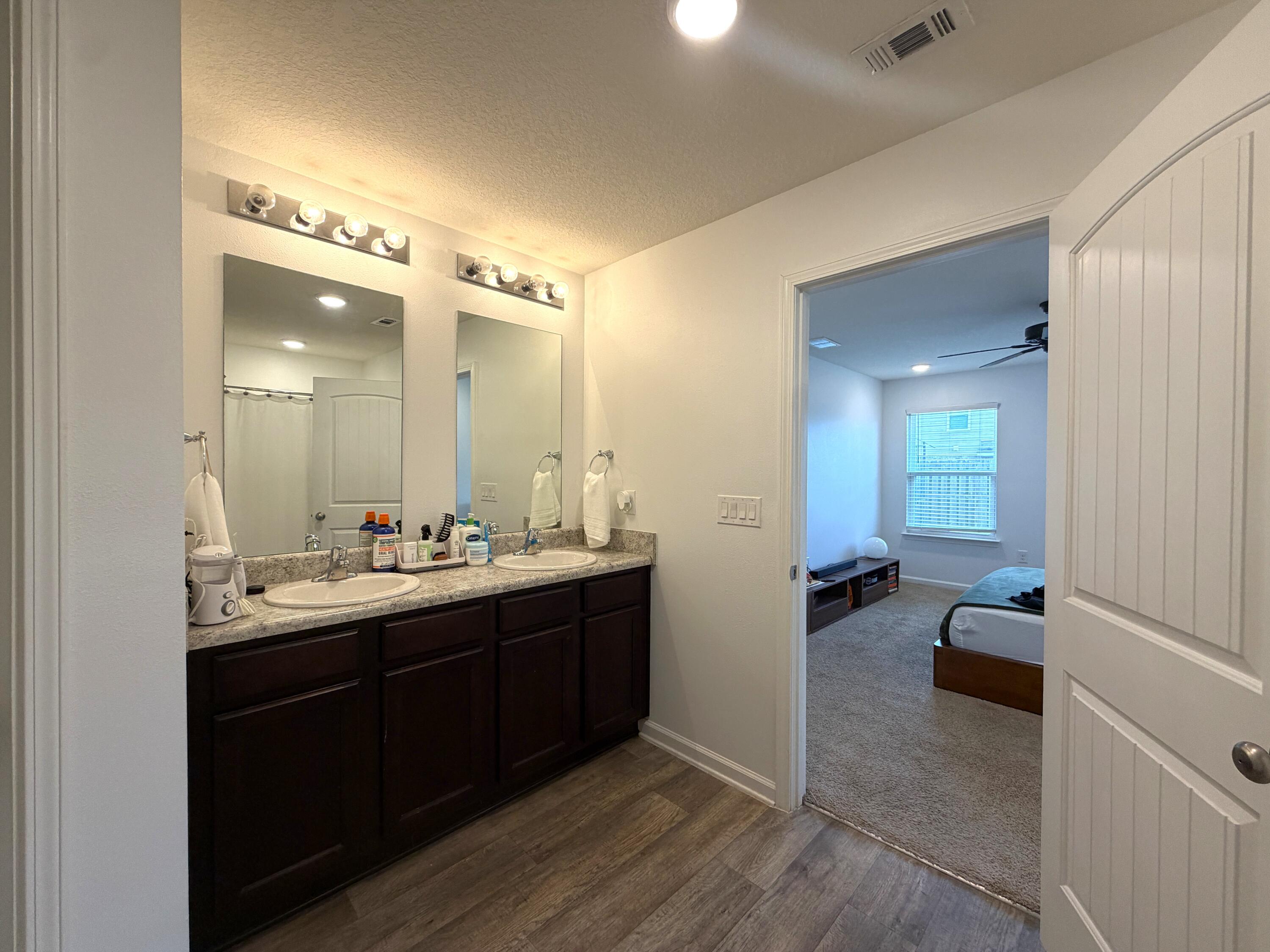 Redstone Commons - Residential Lease
