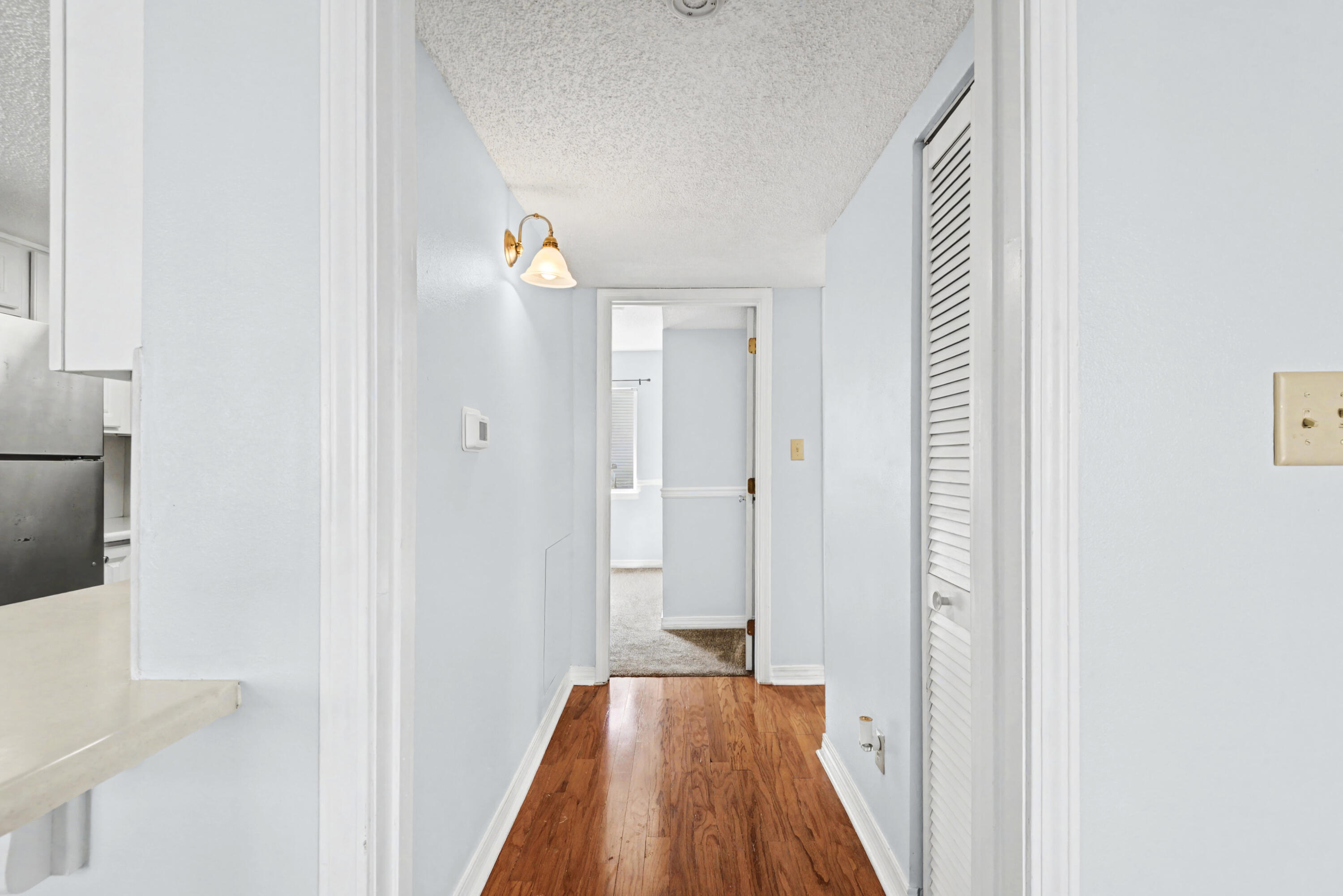 FINISTERRA CONDO - Residential