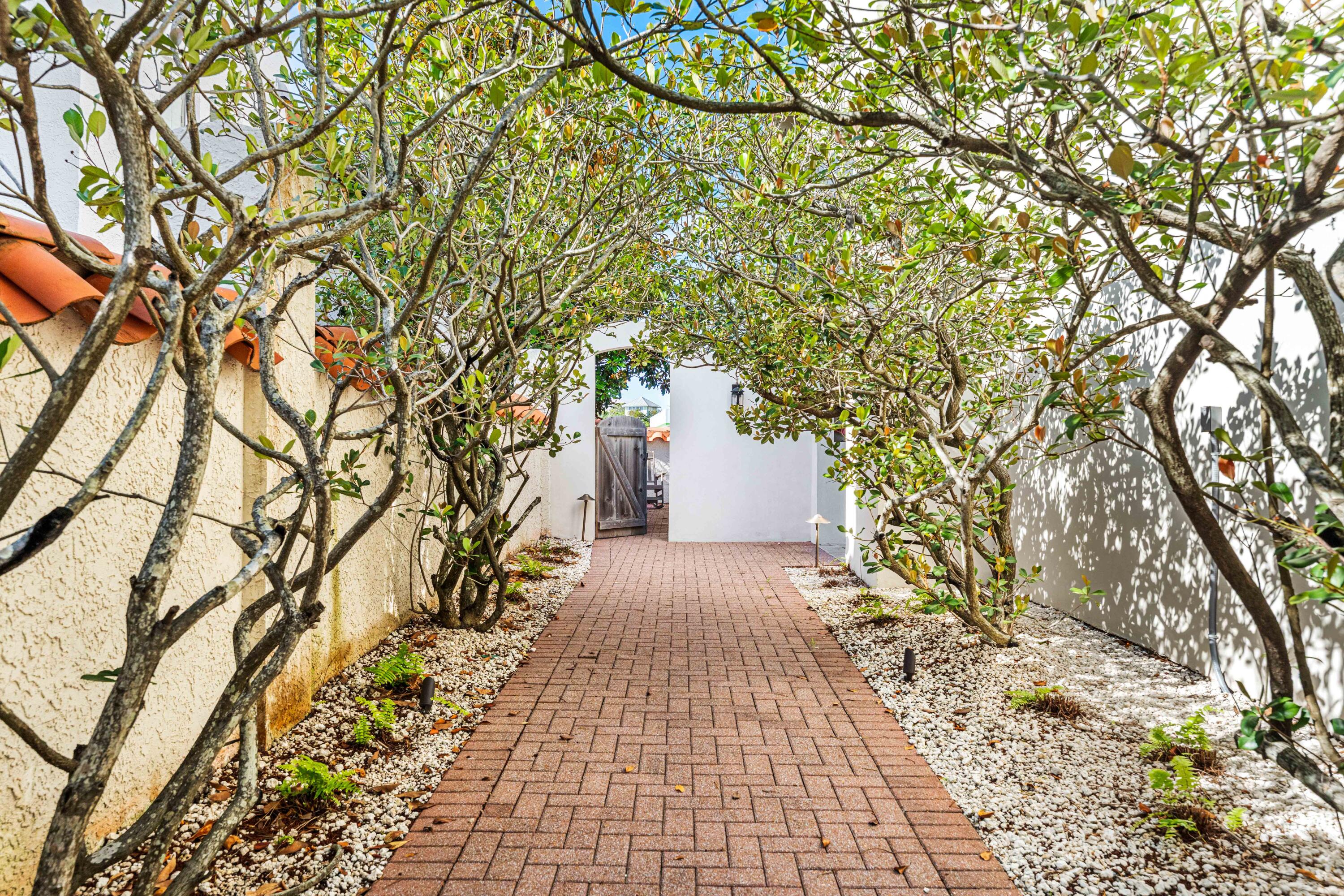 VIZCAYA AT DUNE ALLEN - Residential