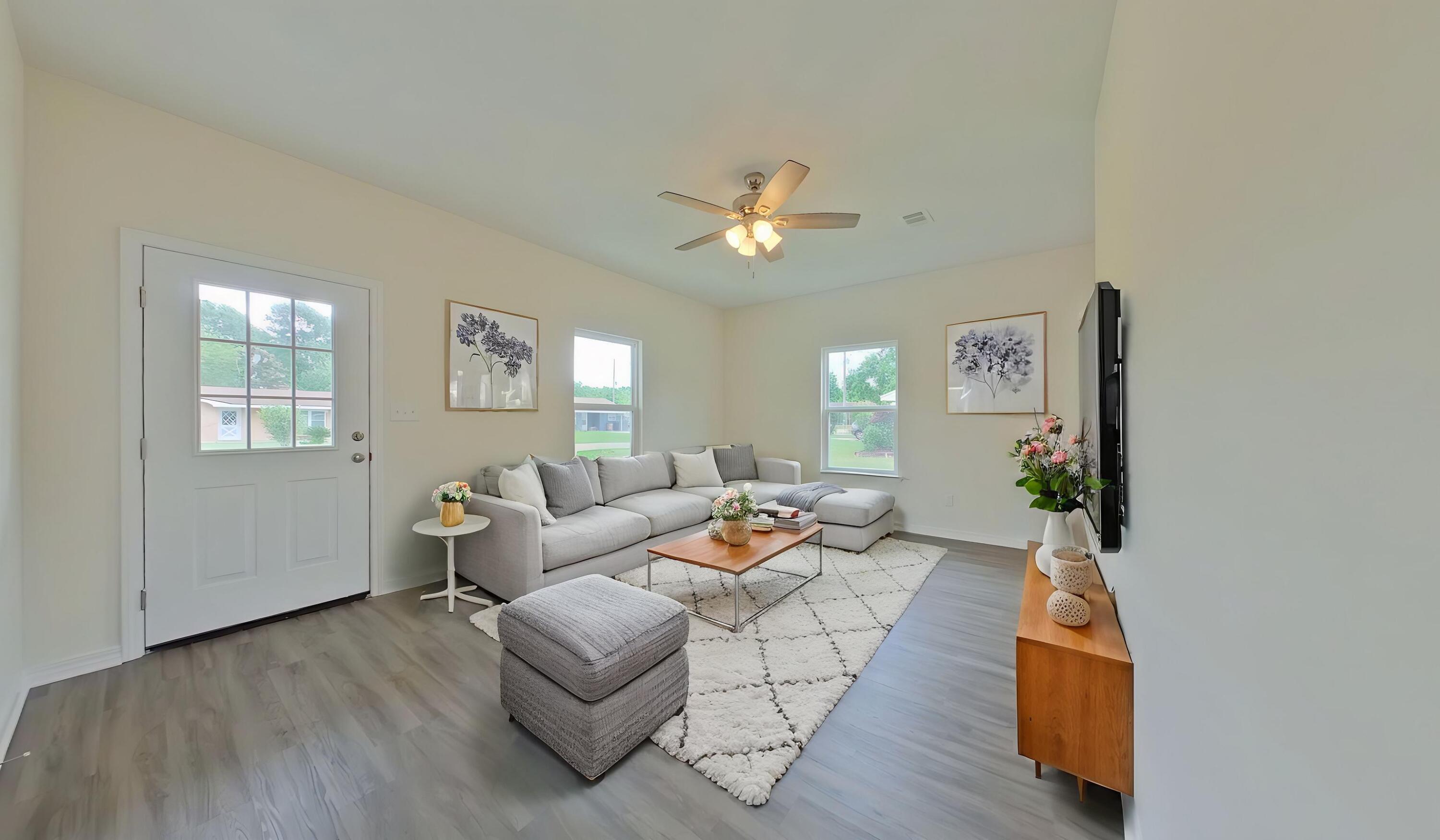 EAST LANSING TERRACE - Residential