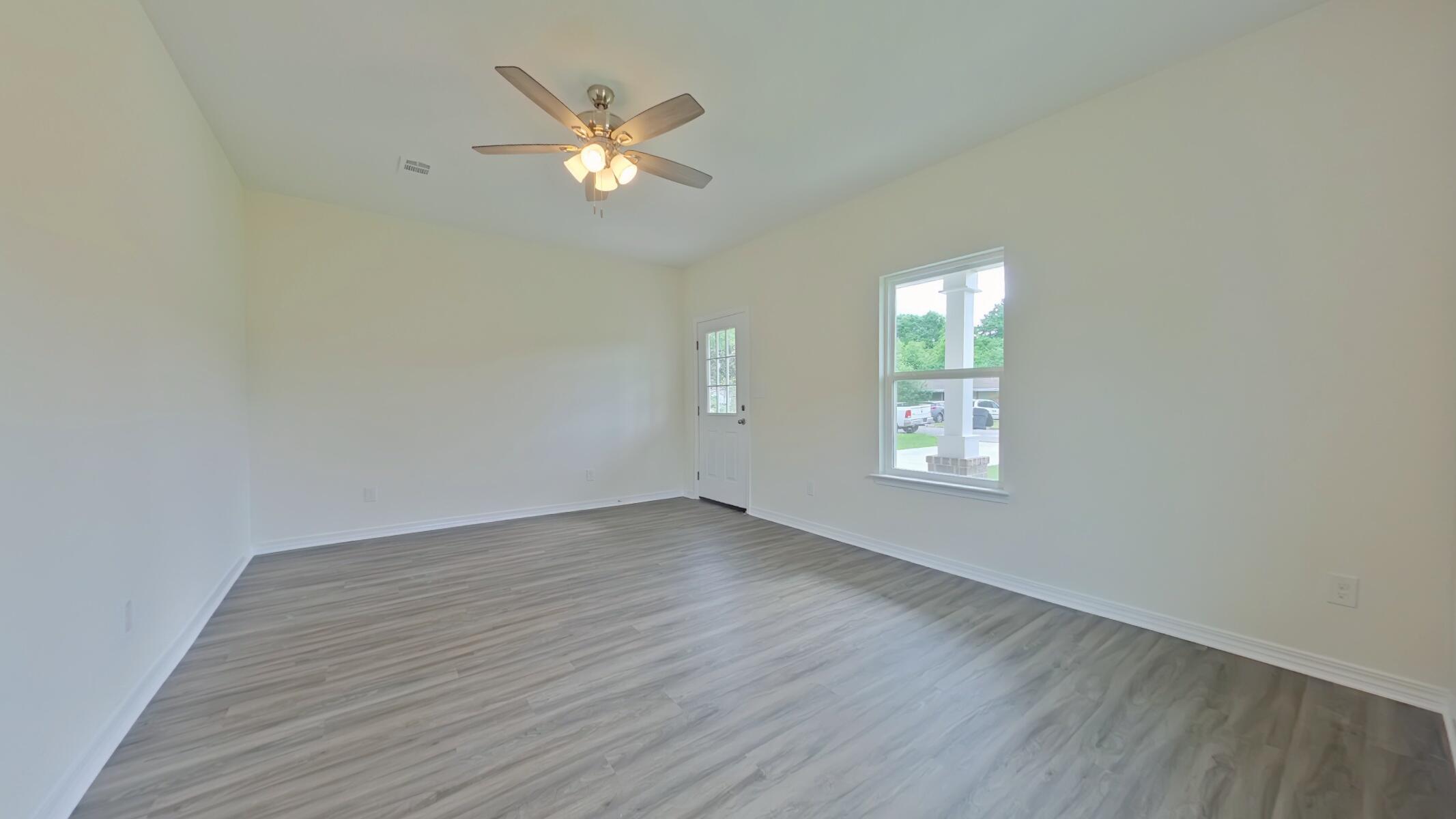 EAST LANSING TERRACE - Residential