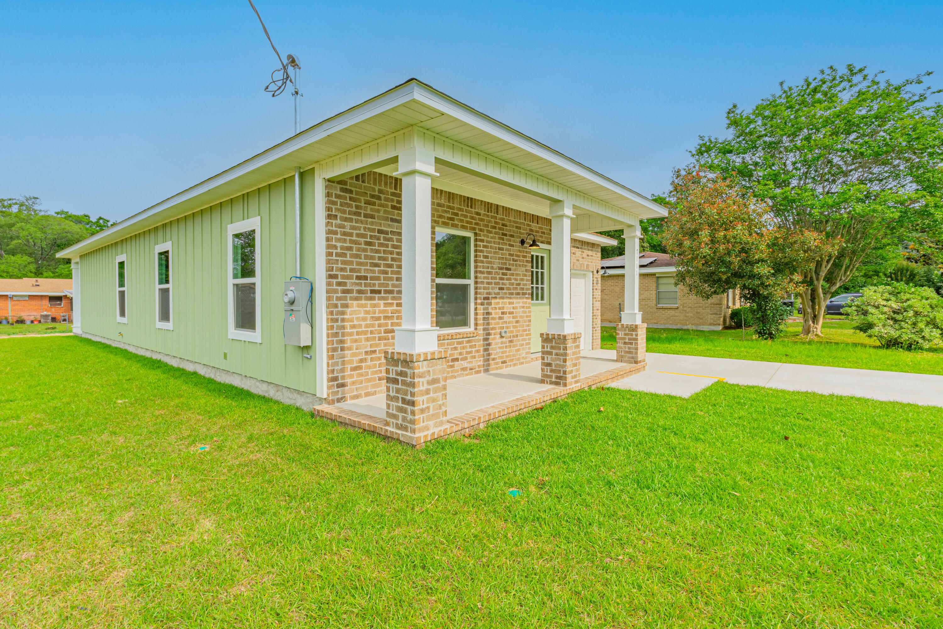 EAST LANSING TERRACE - Residential