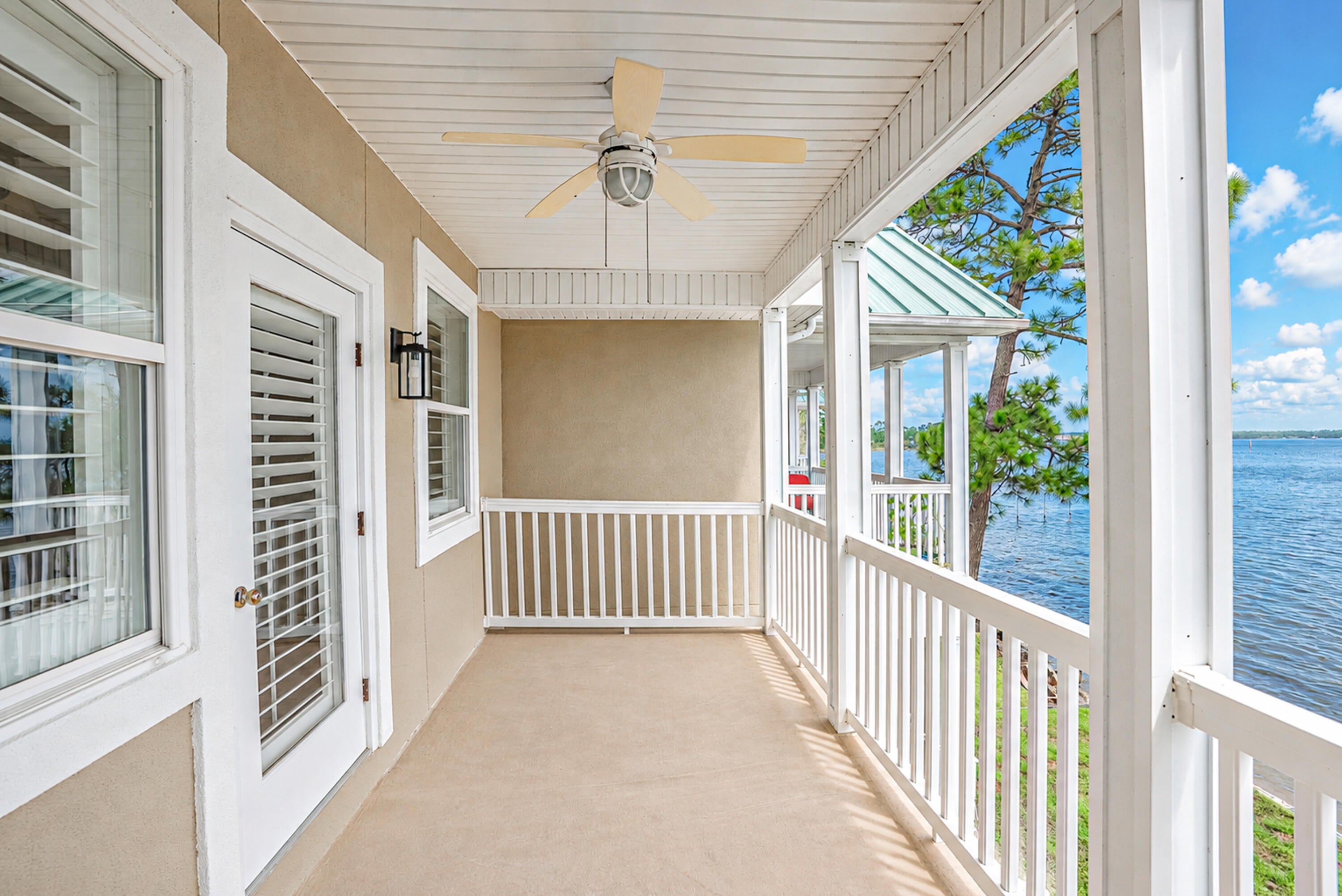 PELICAN BAY - Residential