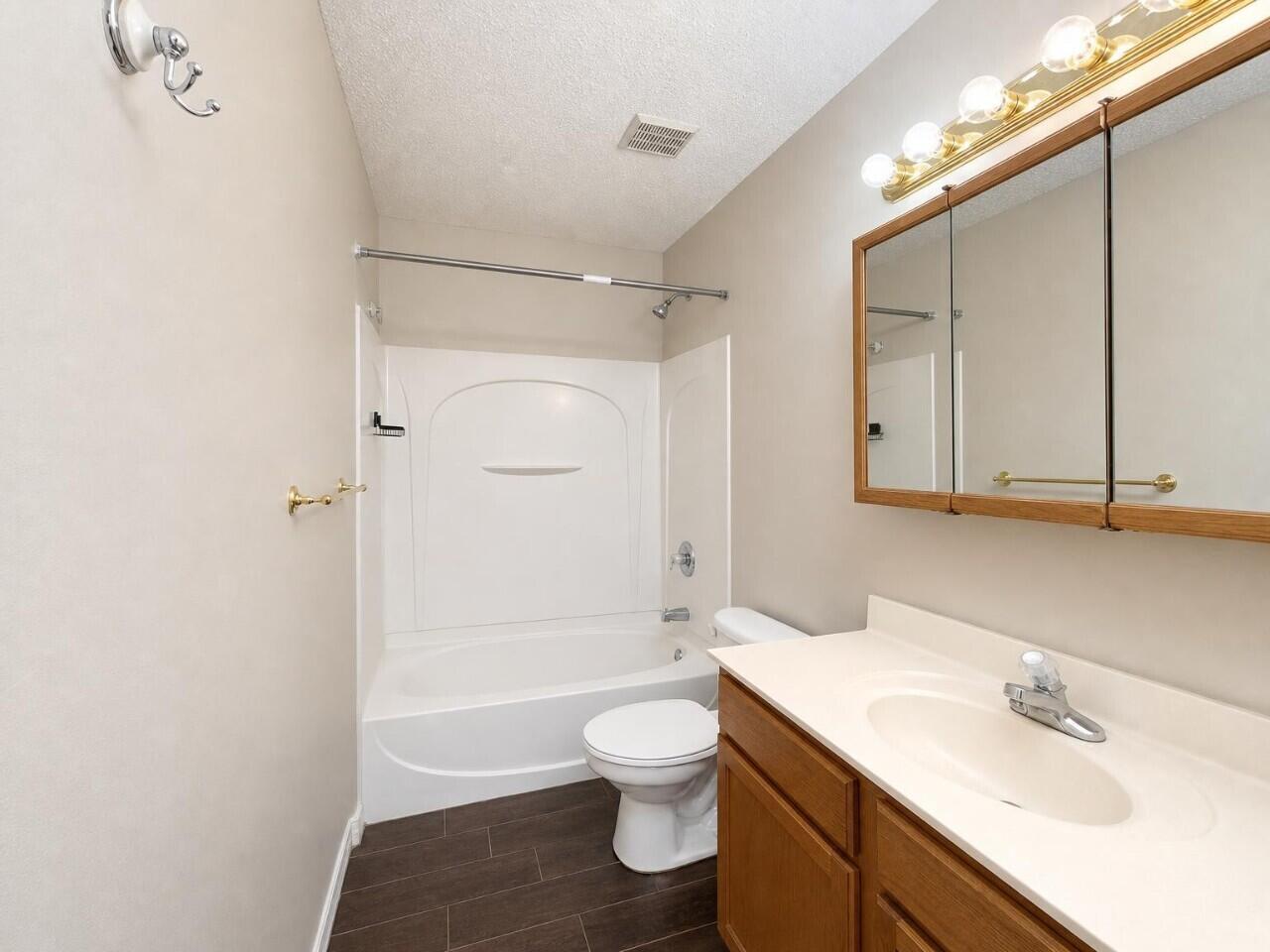 UNRECORDED SUBDIVISION - Residential Lease