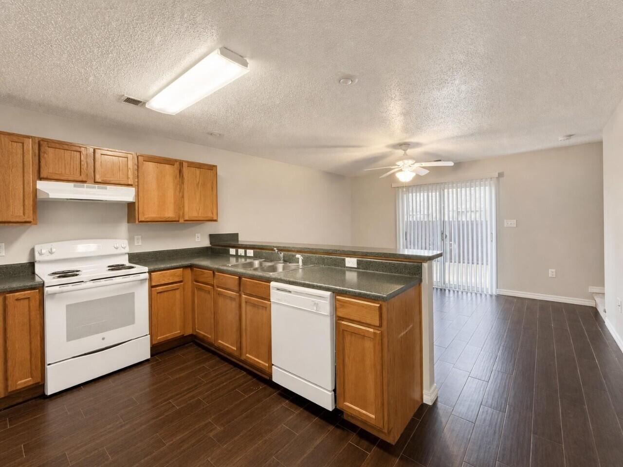UNRECORDED SUBDIVISION - Residential Lease