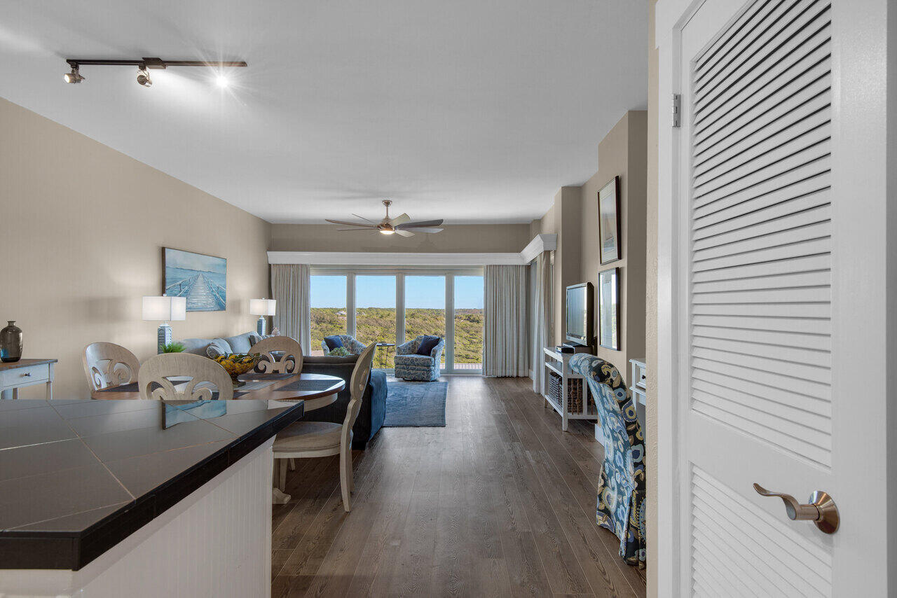 TOPS'L BEACH MANOR - Residential