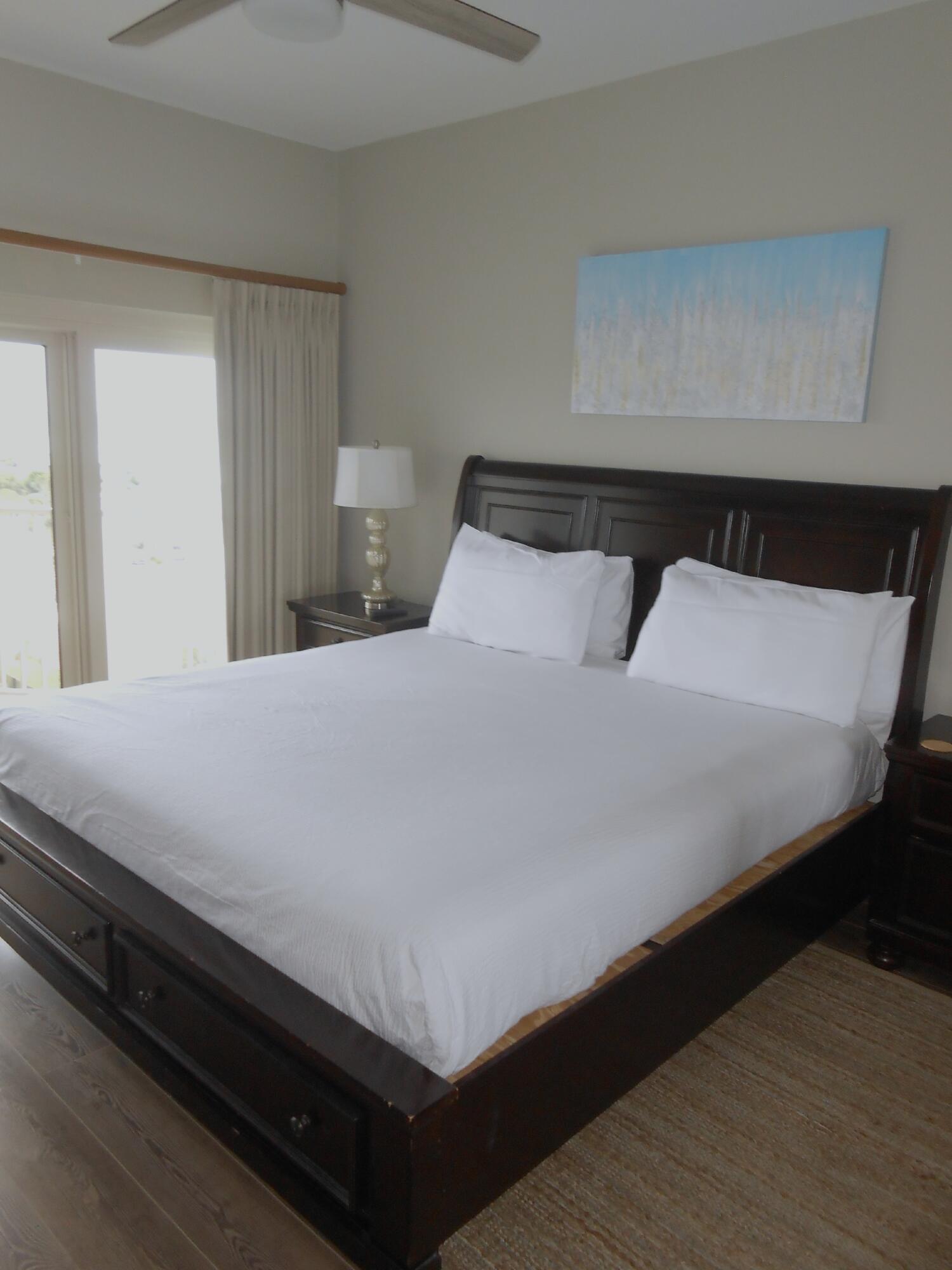 TOPS'L BEACH MANOR - Residential