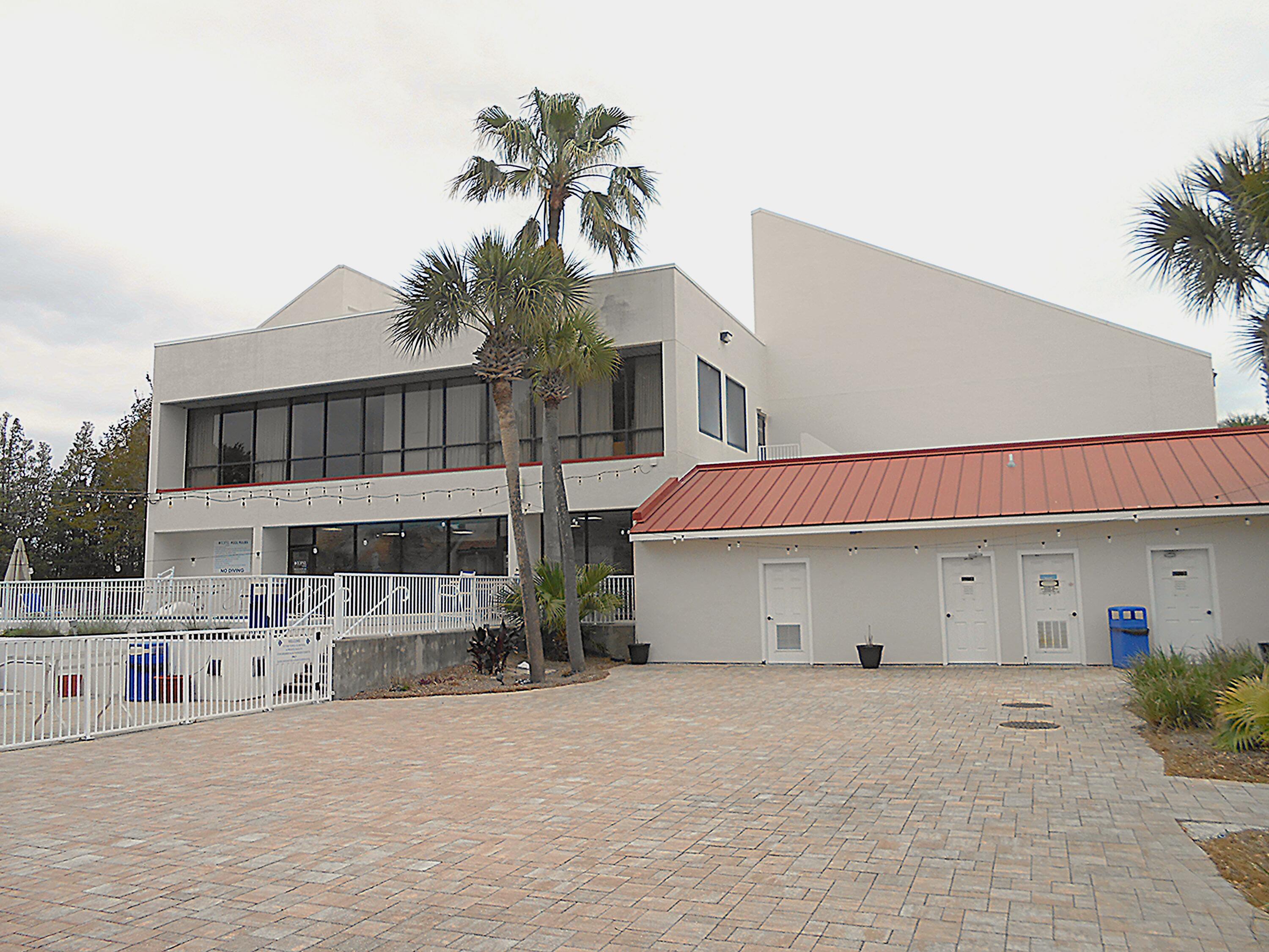 TOPS'L BEACH MANOR - Residential