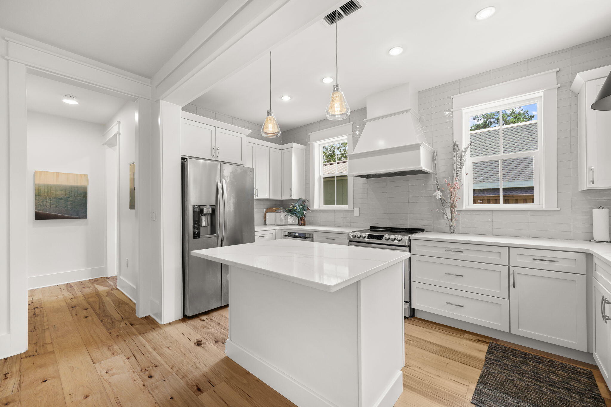 EMERALD SHORES - Residential