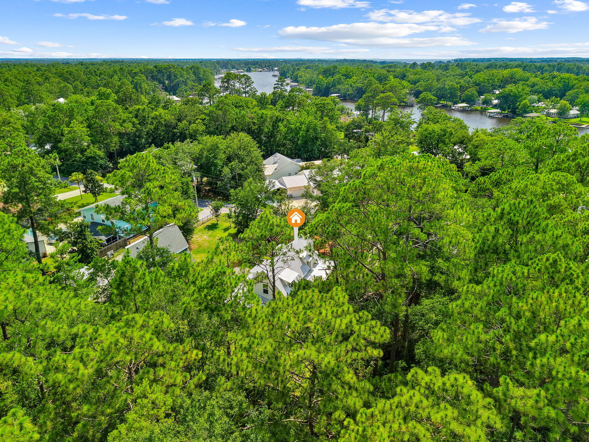 EMERALD SHORES - Residential