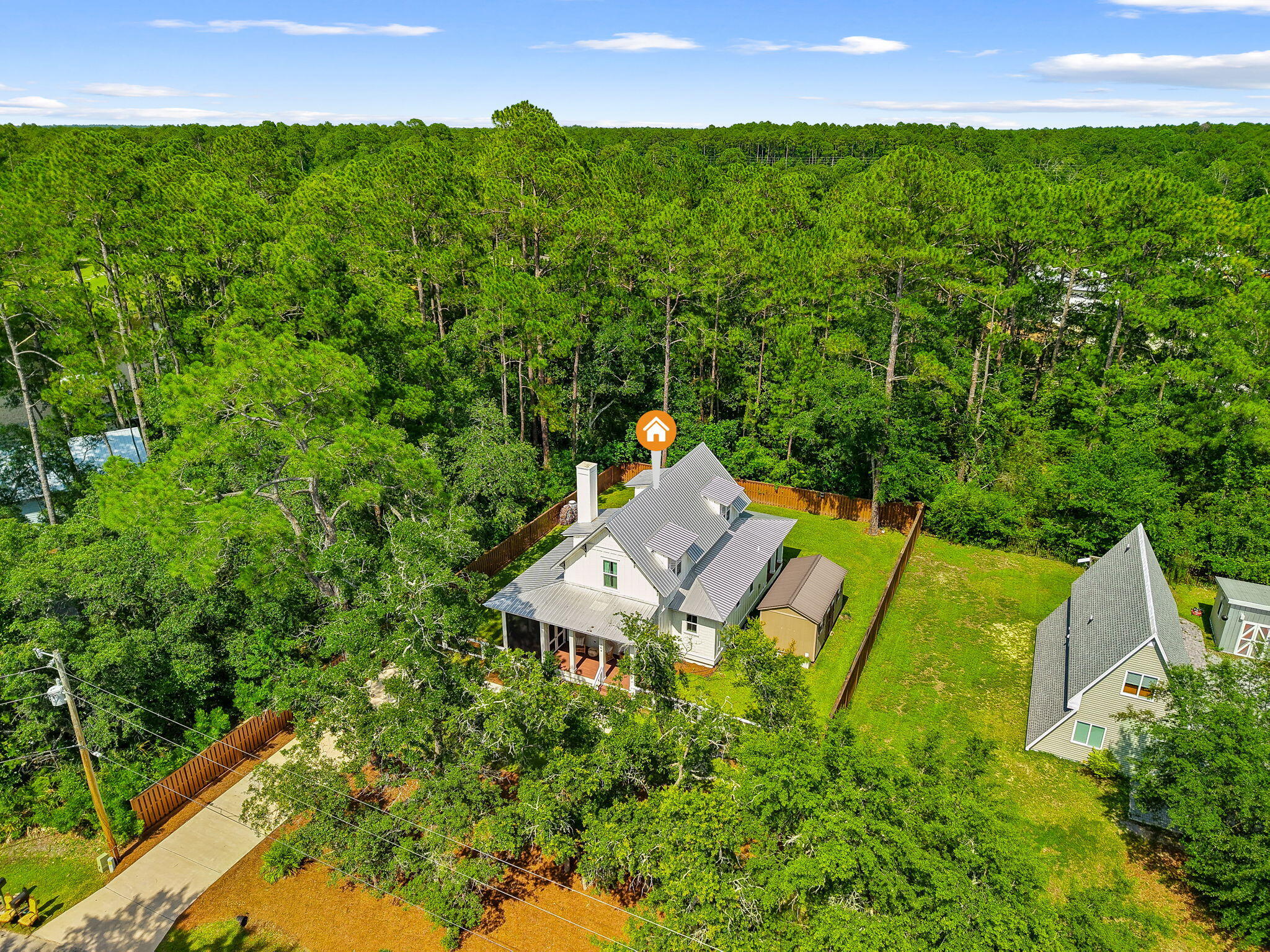 EMERALD SHORES - Residential