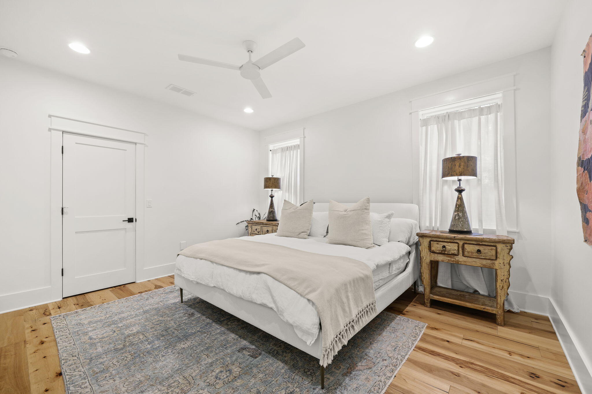 EMERALD SHORES - Residential