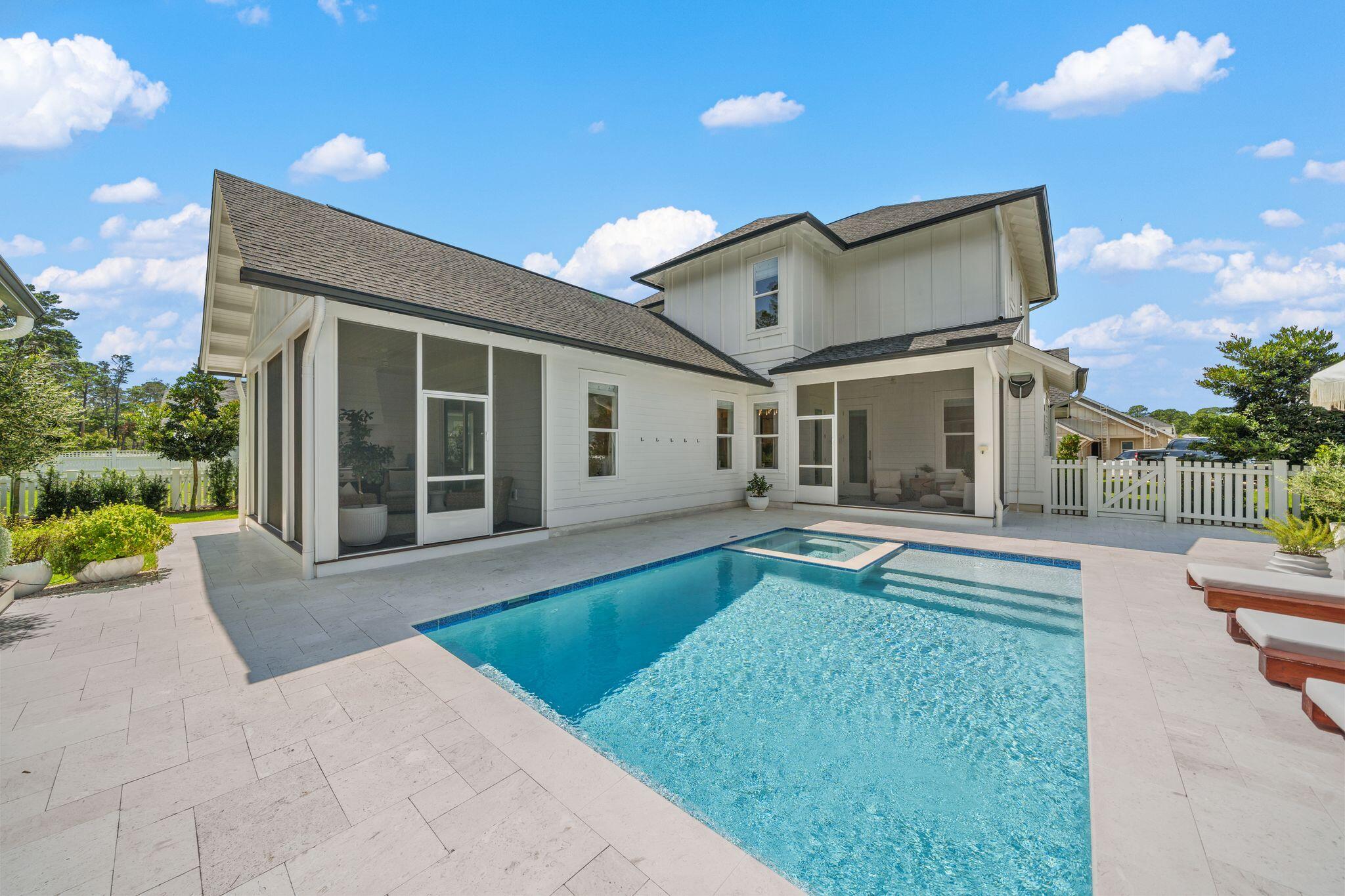 WATERSOUND ORIGINS - Residential