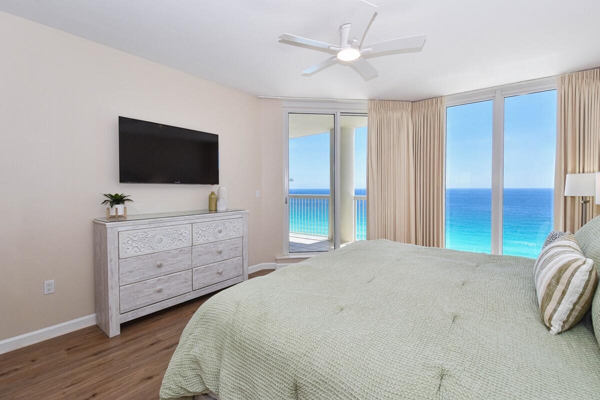 SILVER BEACH TOWERS WEST - Residential