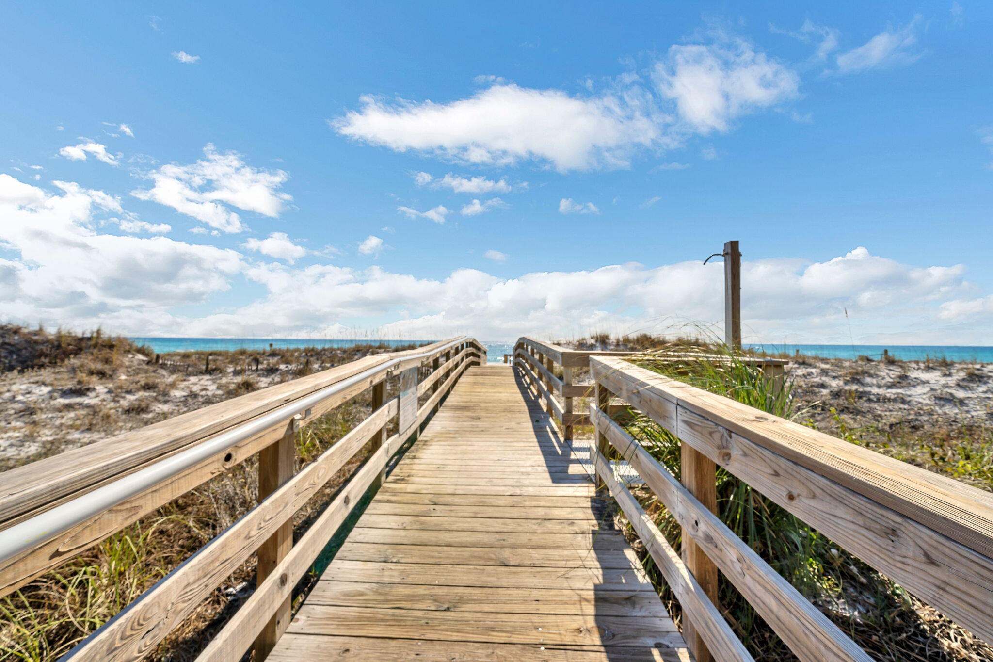 MAINSAIL CONDO PH 1 - Residential