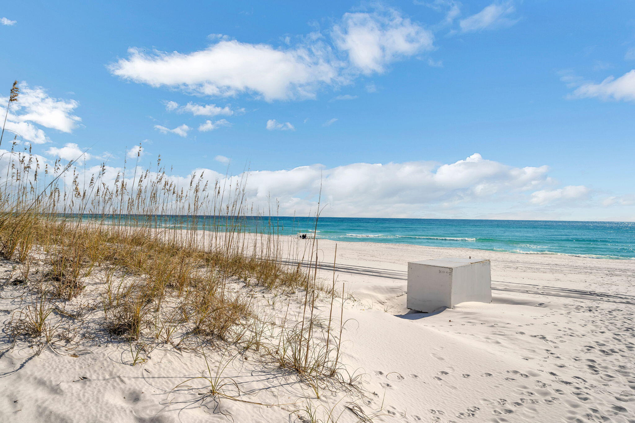 MAINSAIL CONDO PH 1 - Residential