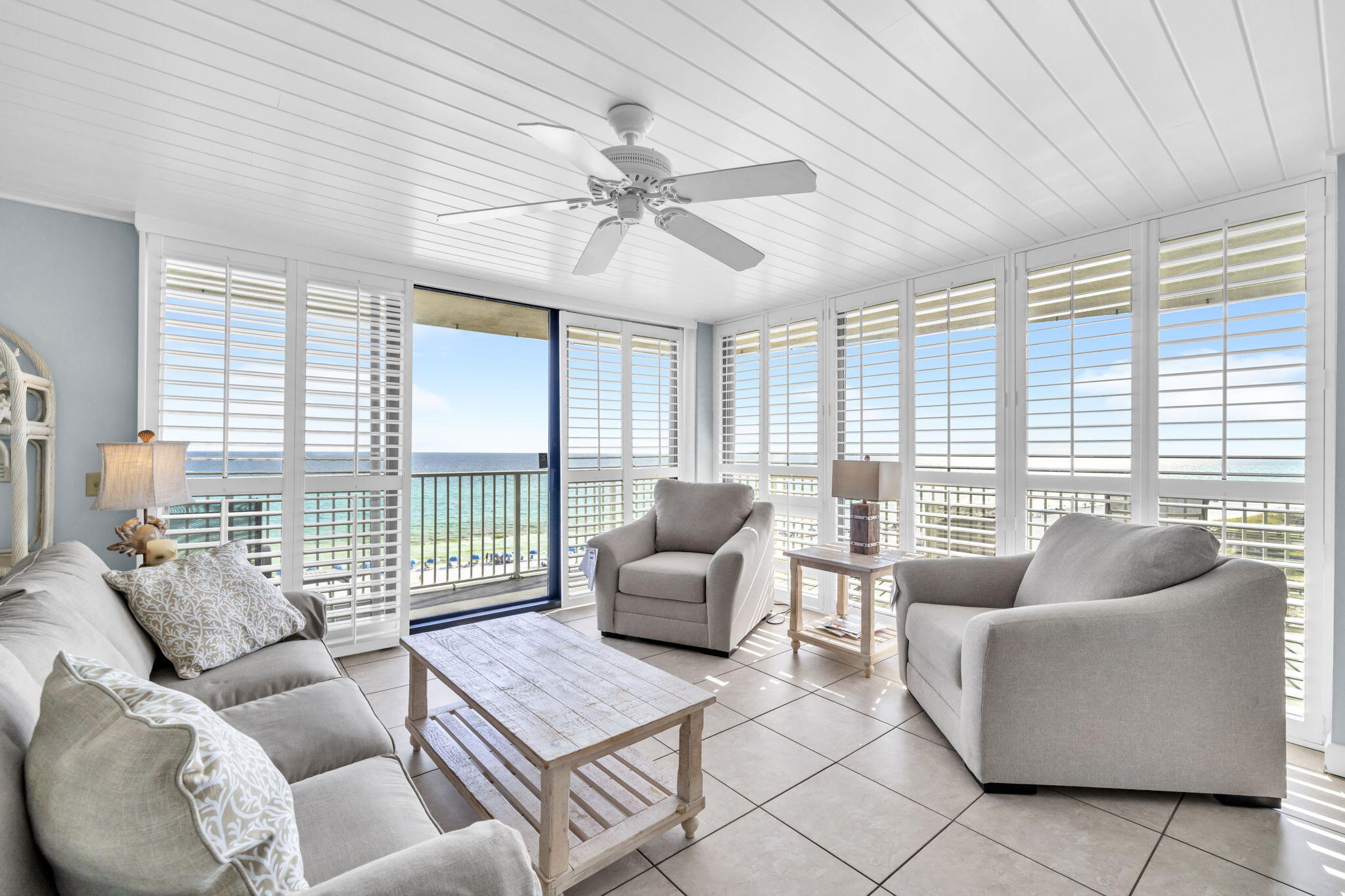 MAINSAIL CONDO PH 1 - Residential