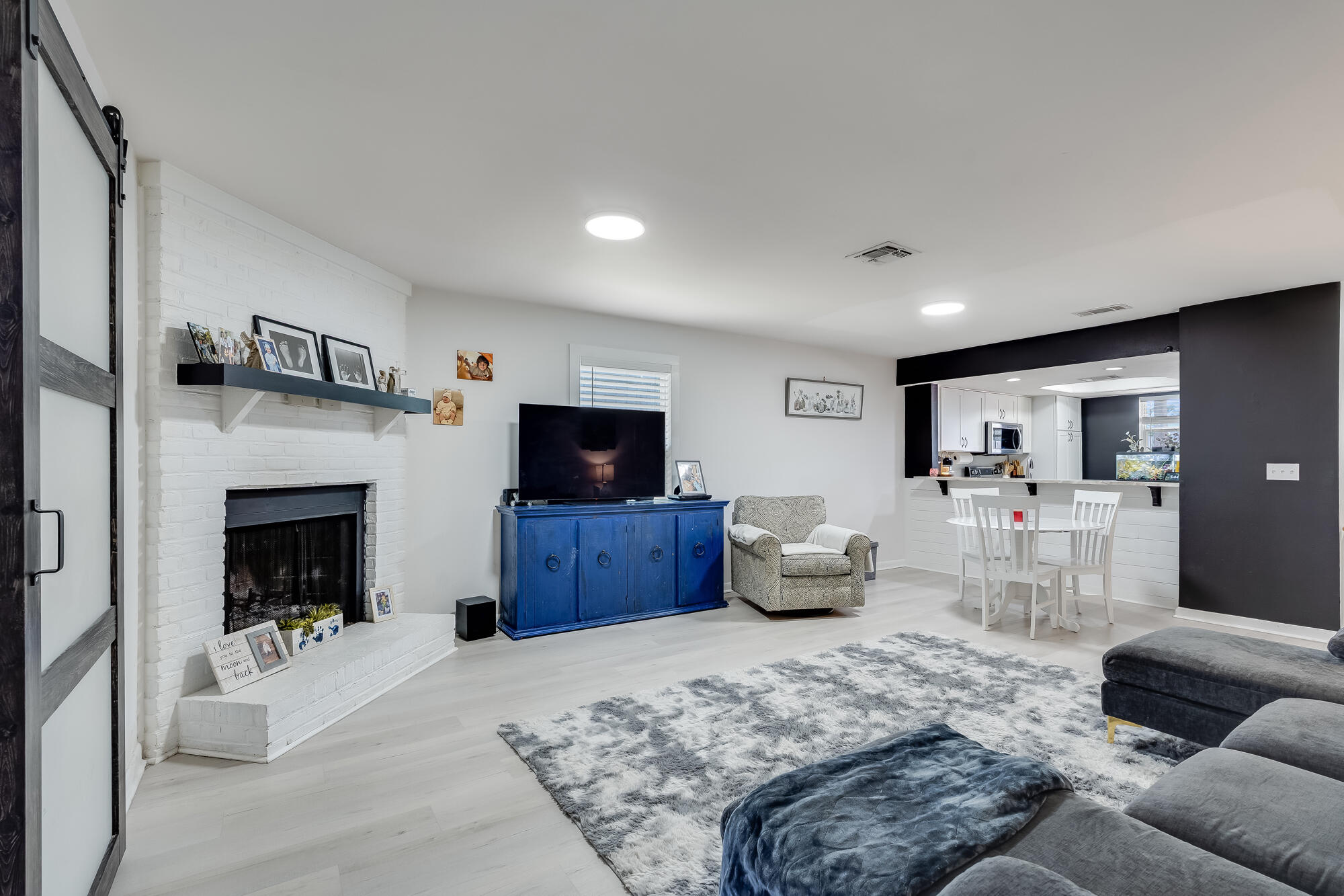 Tucked away in the heart of Destin, this spacious 3 bedroom, 2.5 bathroom townhome offers the perfect blend of comfort, convenience, and value just minutes from the beach, Destin Harbor, shopping, dining, and entertainment.

With nearly 1,600 square feet of living space, the layout offers flexibility for both full time living and a second home getaway. The oversized Florida room creates the ideal bonus space for a home office, playroom, guest area, or additional living space, while the upstairs sunroom off the primary suite adds even more versatility.

Inside, you'll find updated flooring, refreshed finishes, modernized bathrooms, and a functional kitchen with ample cabinet and countertop space. The home has been well maintained and thoughtfully updated over time, making it move in ready while still offering room to personalize.

Located within the Racquet Club community, residents enjoy a central Destin location close to schools, grocery stores, restaurants, golf, boating, and the Emerald Coast's world famous white sand beaches.

Whether you're searching for a primary residence, vacation retreat, or investment opportunity, 16 Court Drive is a chance to get into the Destin market at an attractive price point.