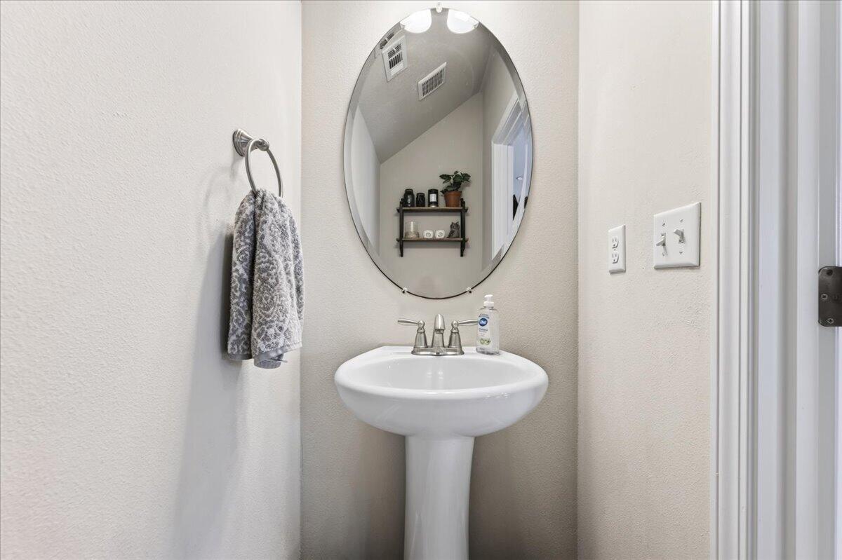 WATERFORD SOUND - Residential