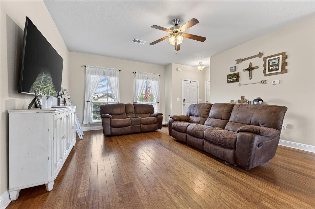 WATERFORD SOUND - Residential