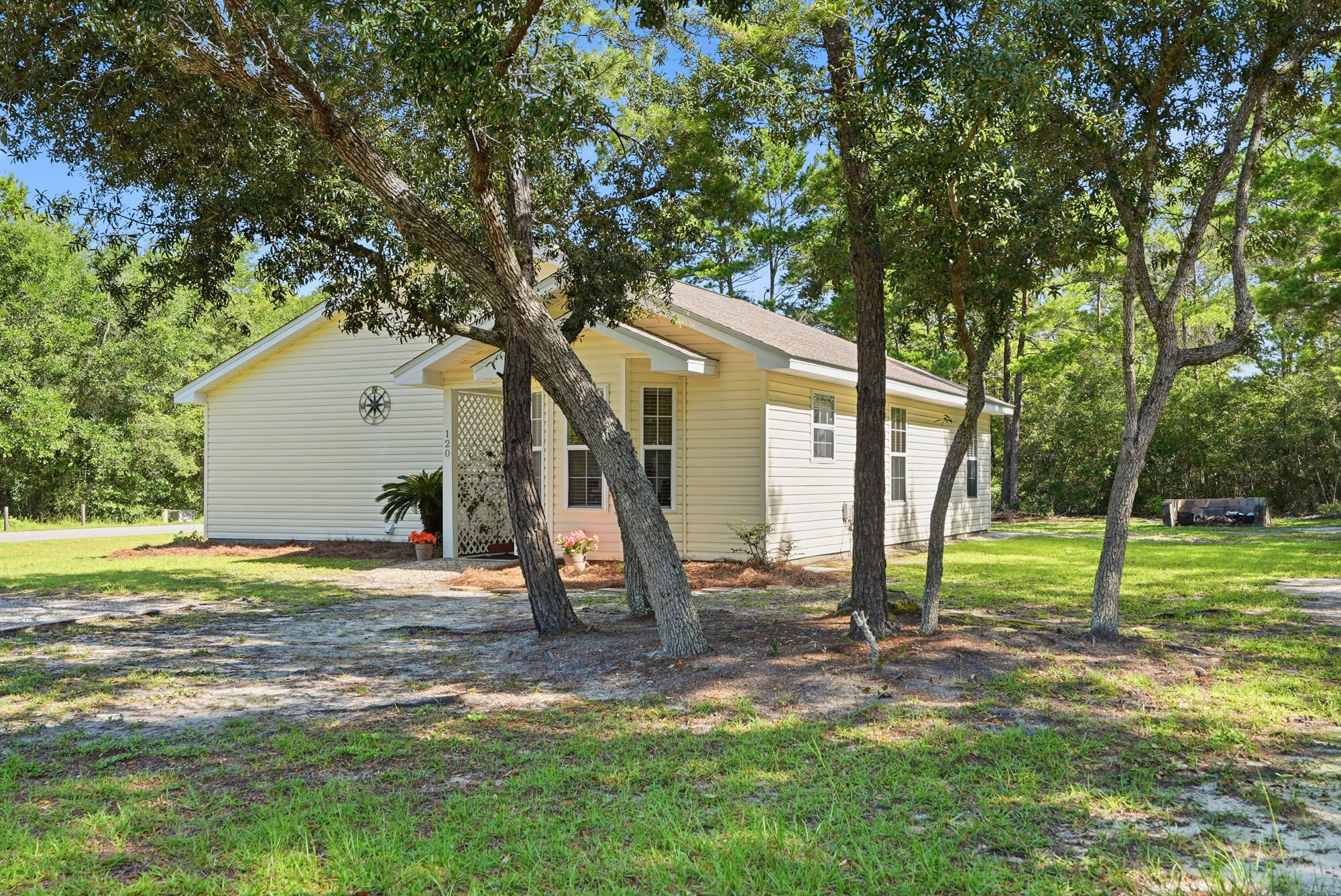 MAGNOLIA LANDING - Residential