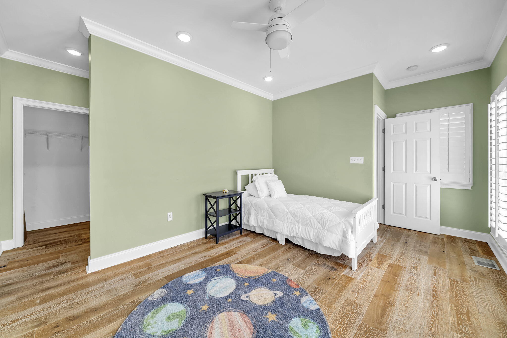 FAIRWAY VILLAS - Residential