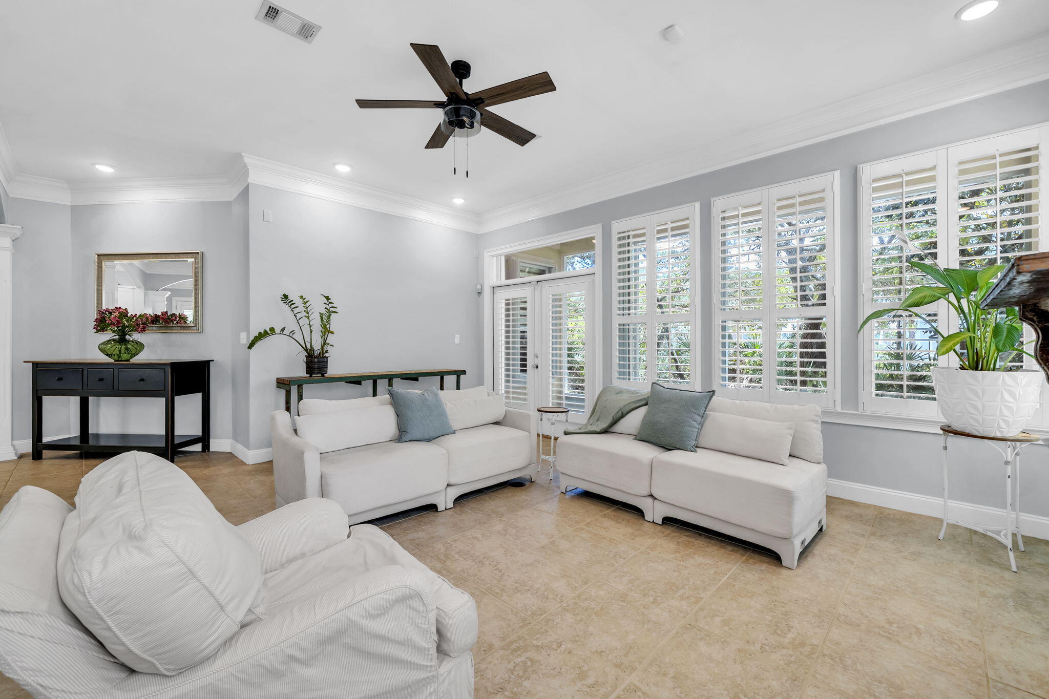 FAIRWAY VILLAS - Residential