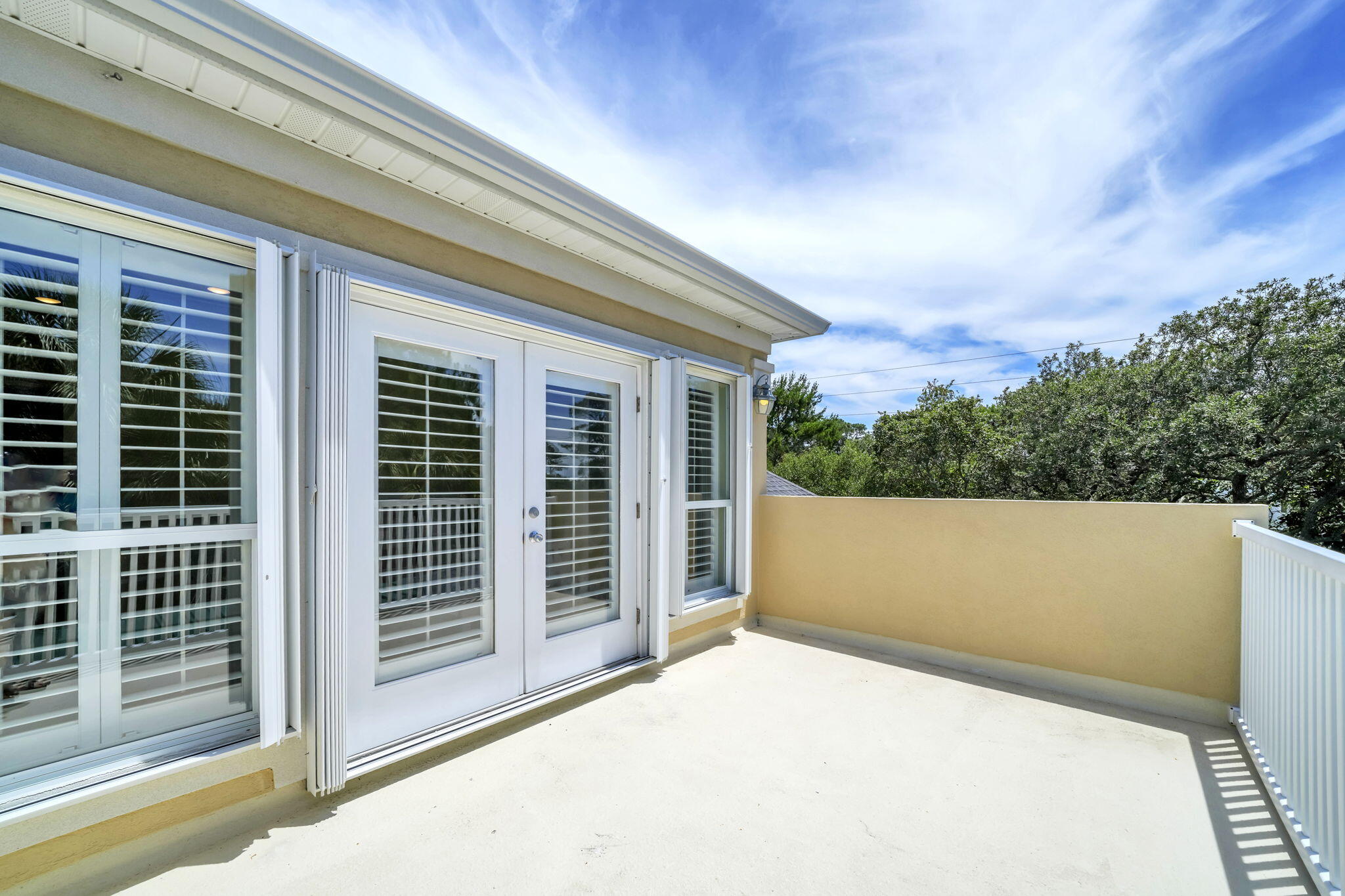 FAIRWAY VILLAS - Residential