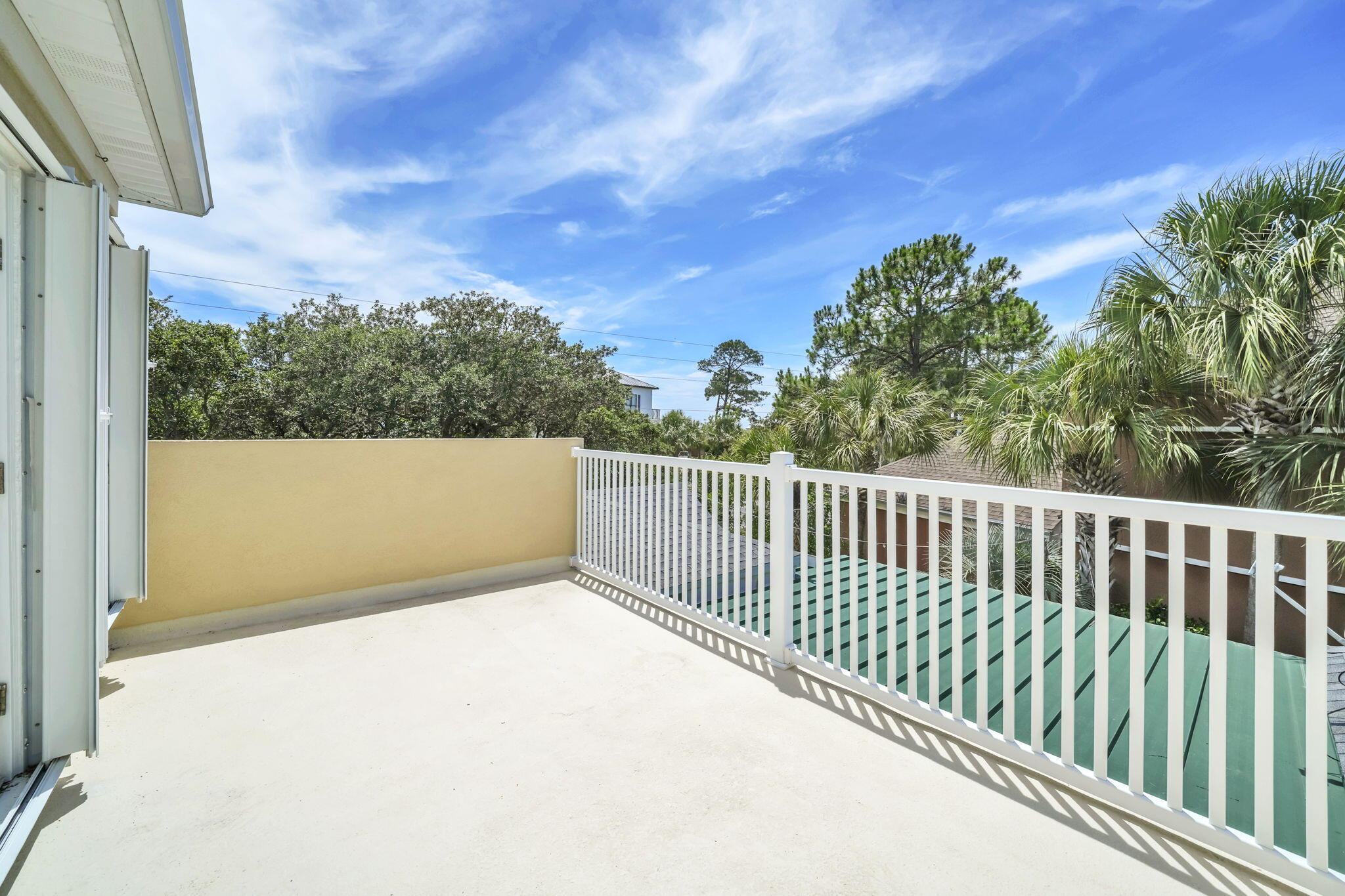 FAIRWAY VILLAS - Residential