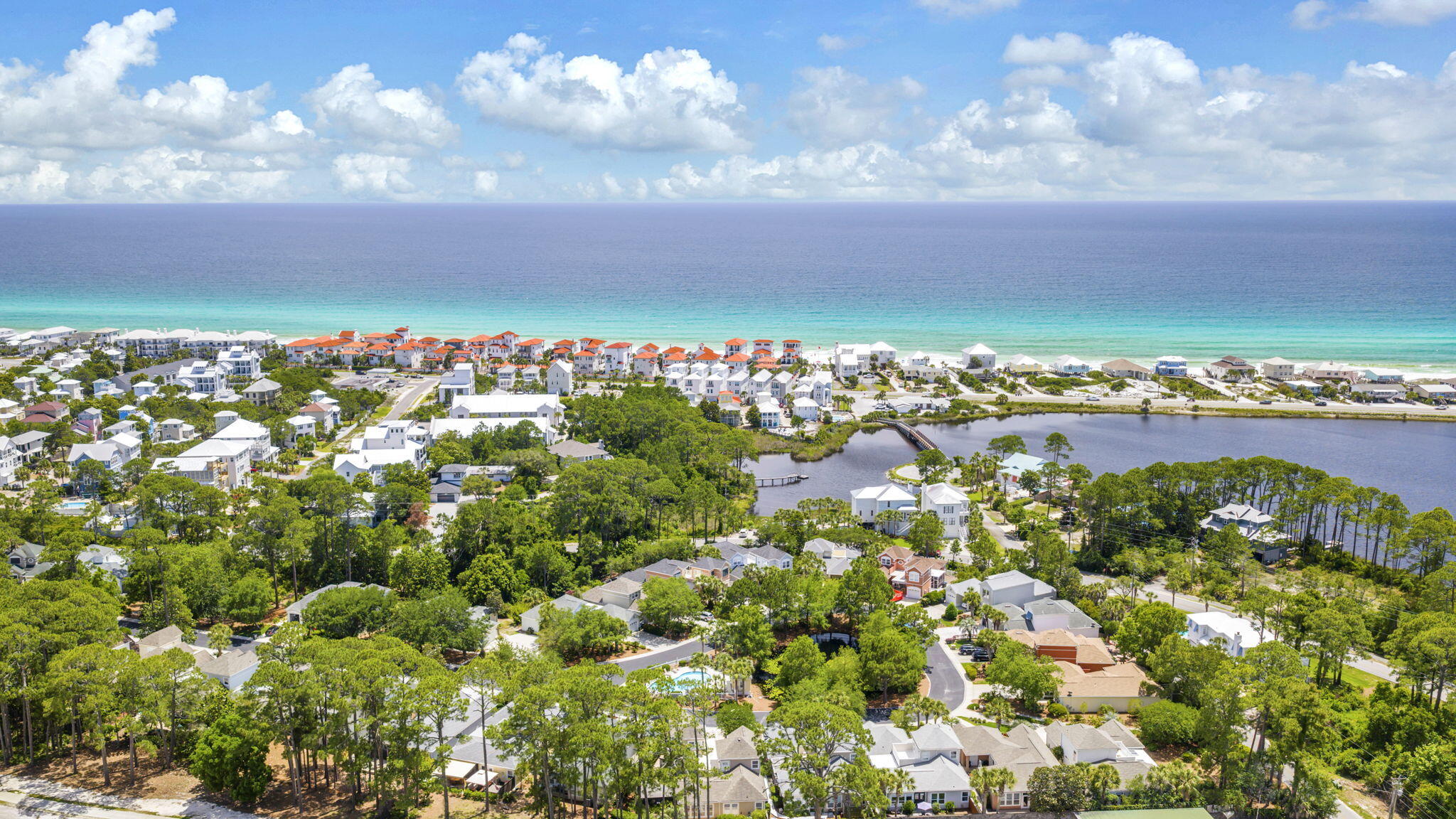 FAIRWAY VILLAS - Residential