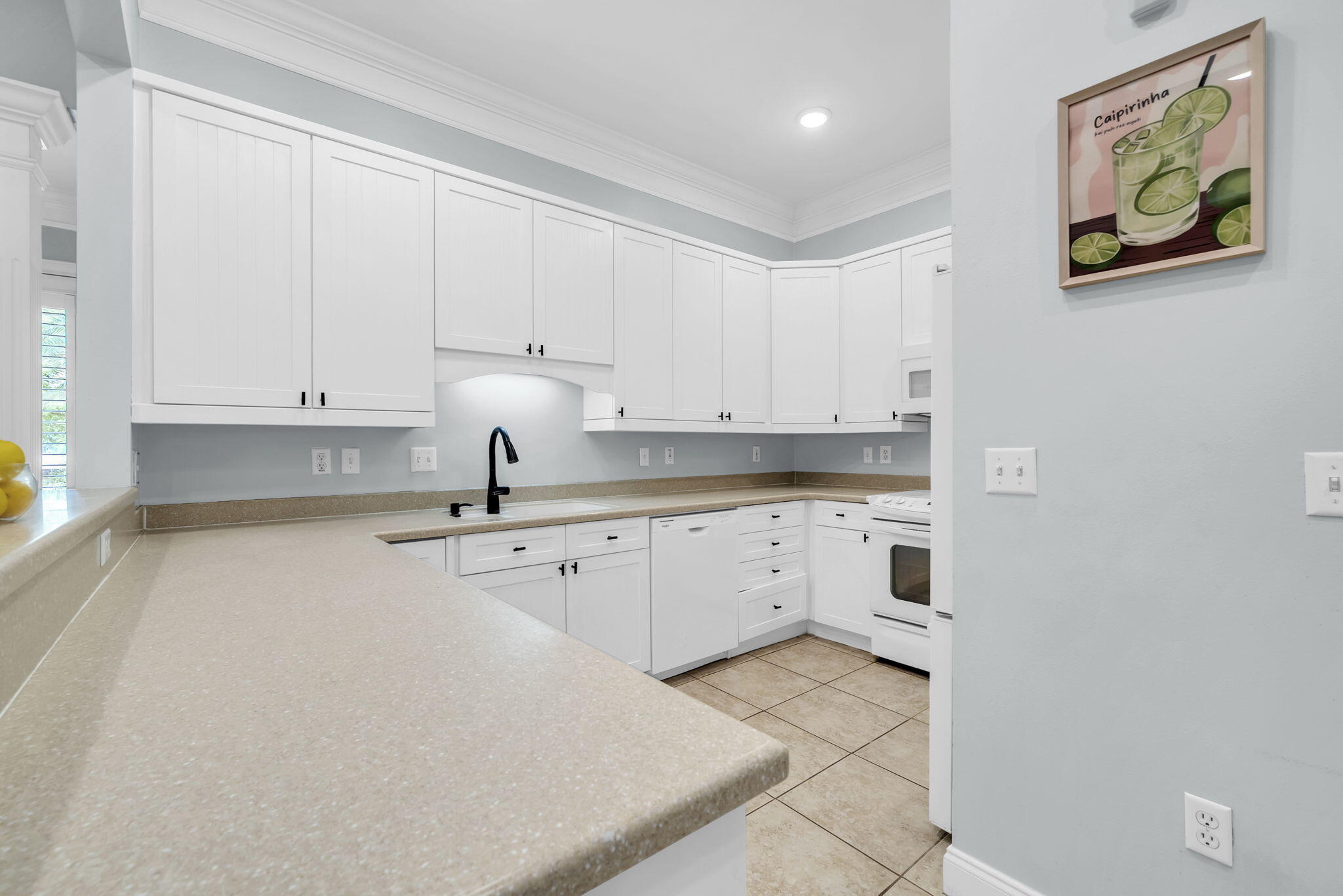FAIRWAY VILLAS - Residential