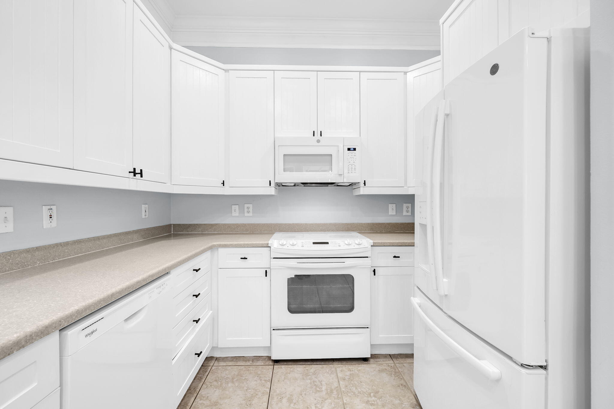 FAIRWAY VILLAS - Residential