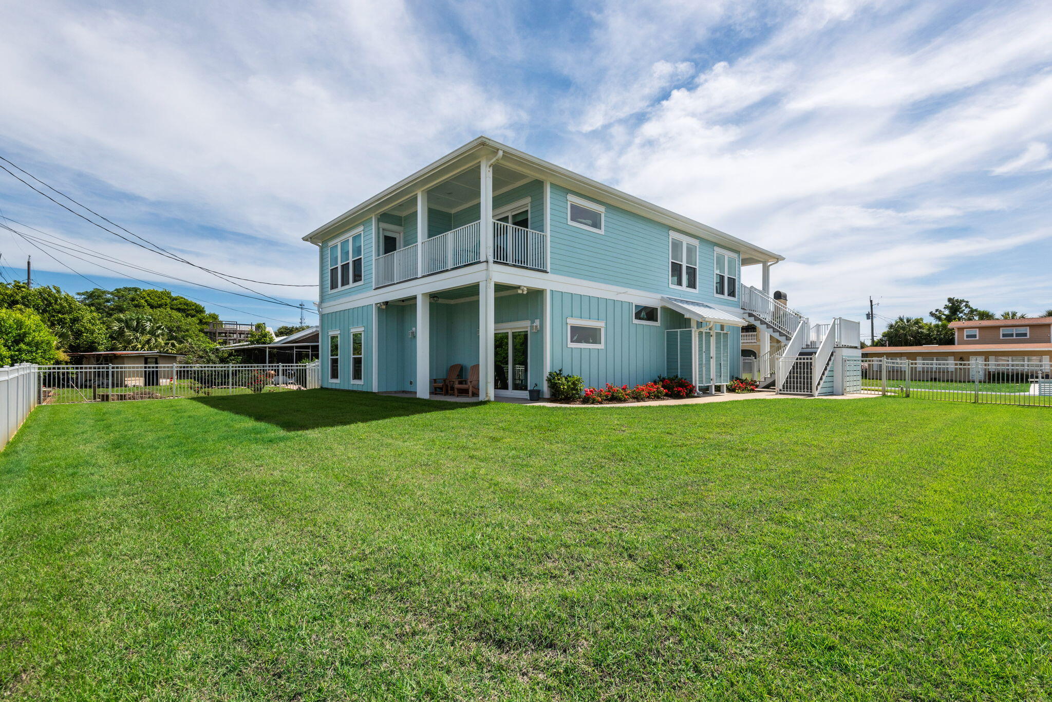 SANTA MONICA BEACH - Residential