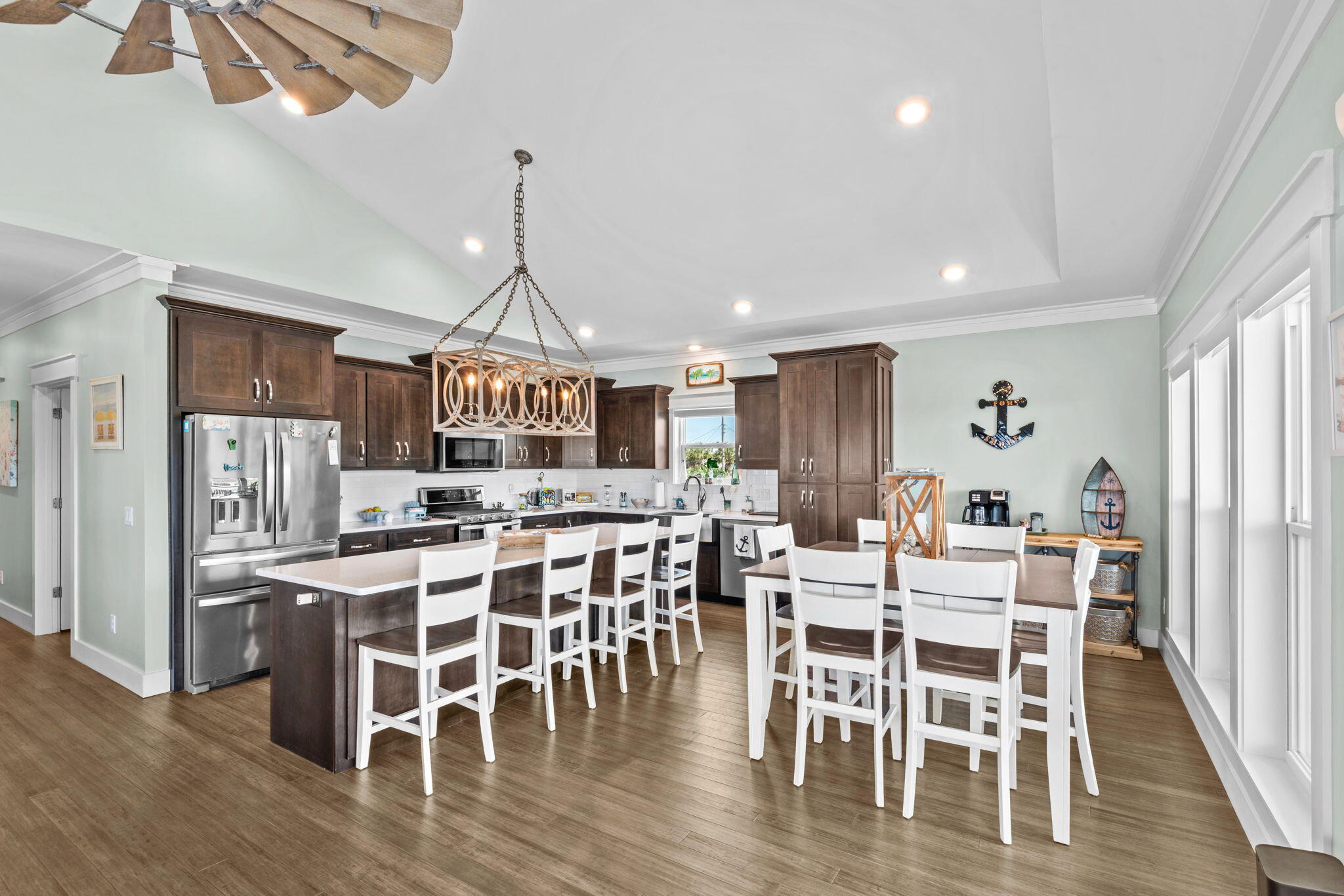 SANTA MONICA BEACH - Residential