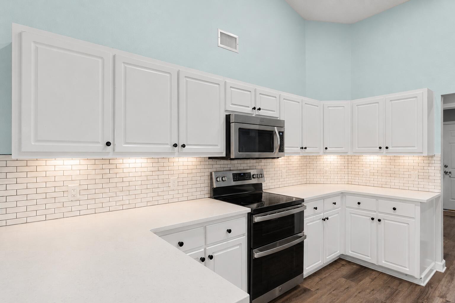 MARION MANOR - Residential