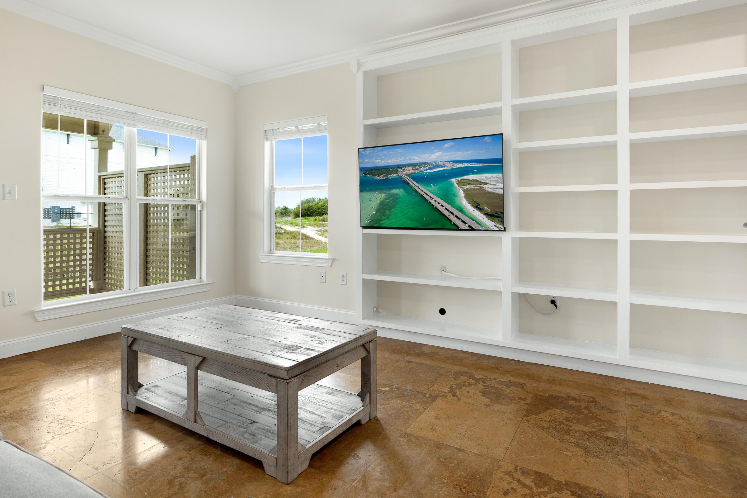 OLD BAY T/H - Residential