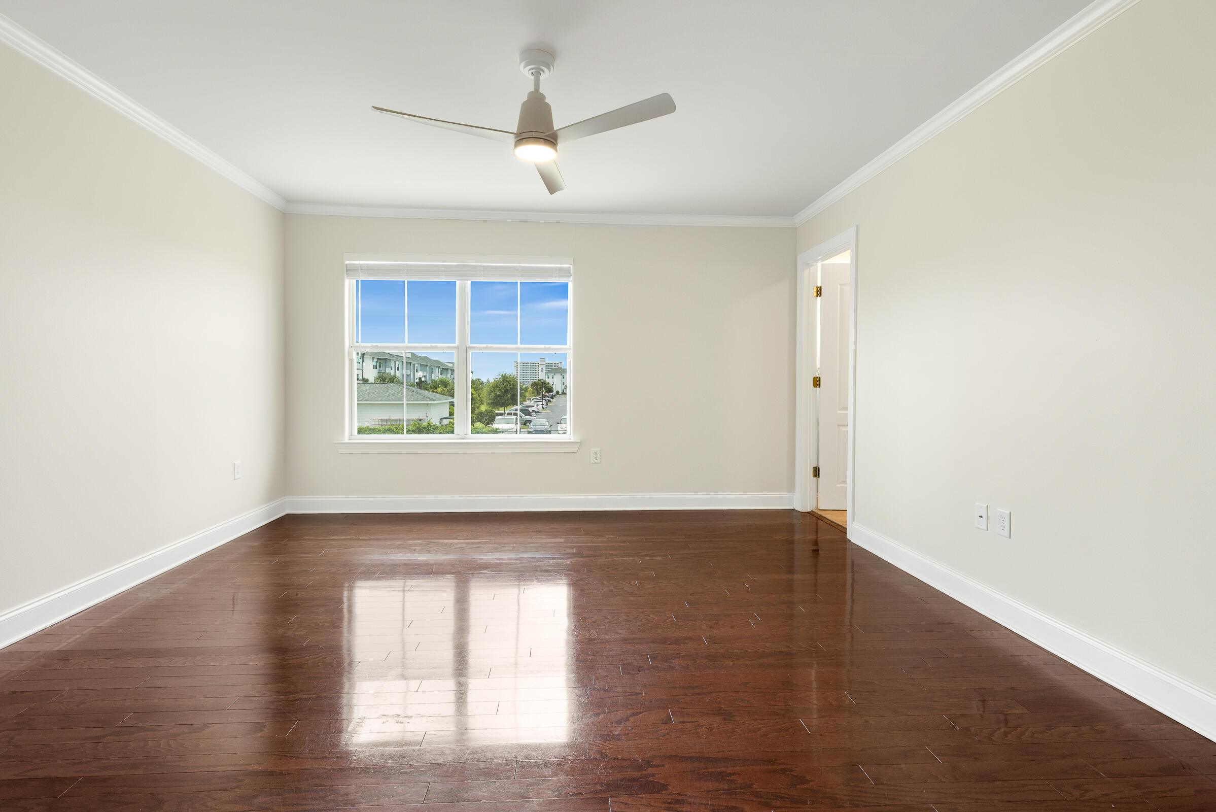OLD BAY T/H - Residential