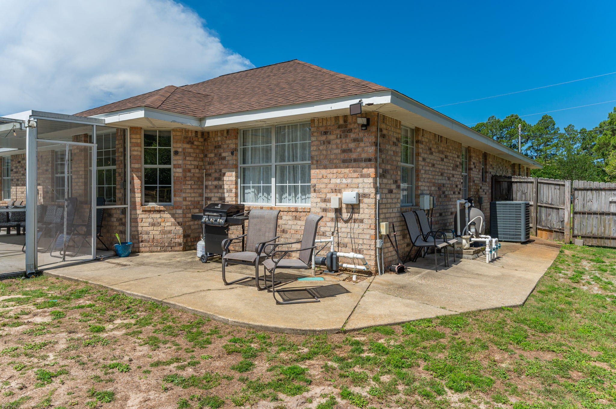 HOLLEY BY THE SEA - Residential
