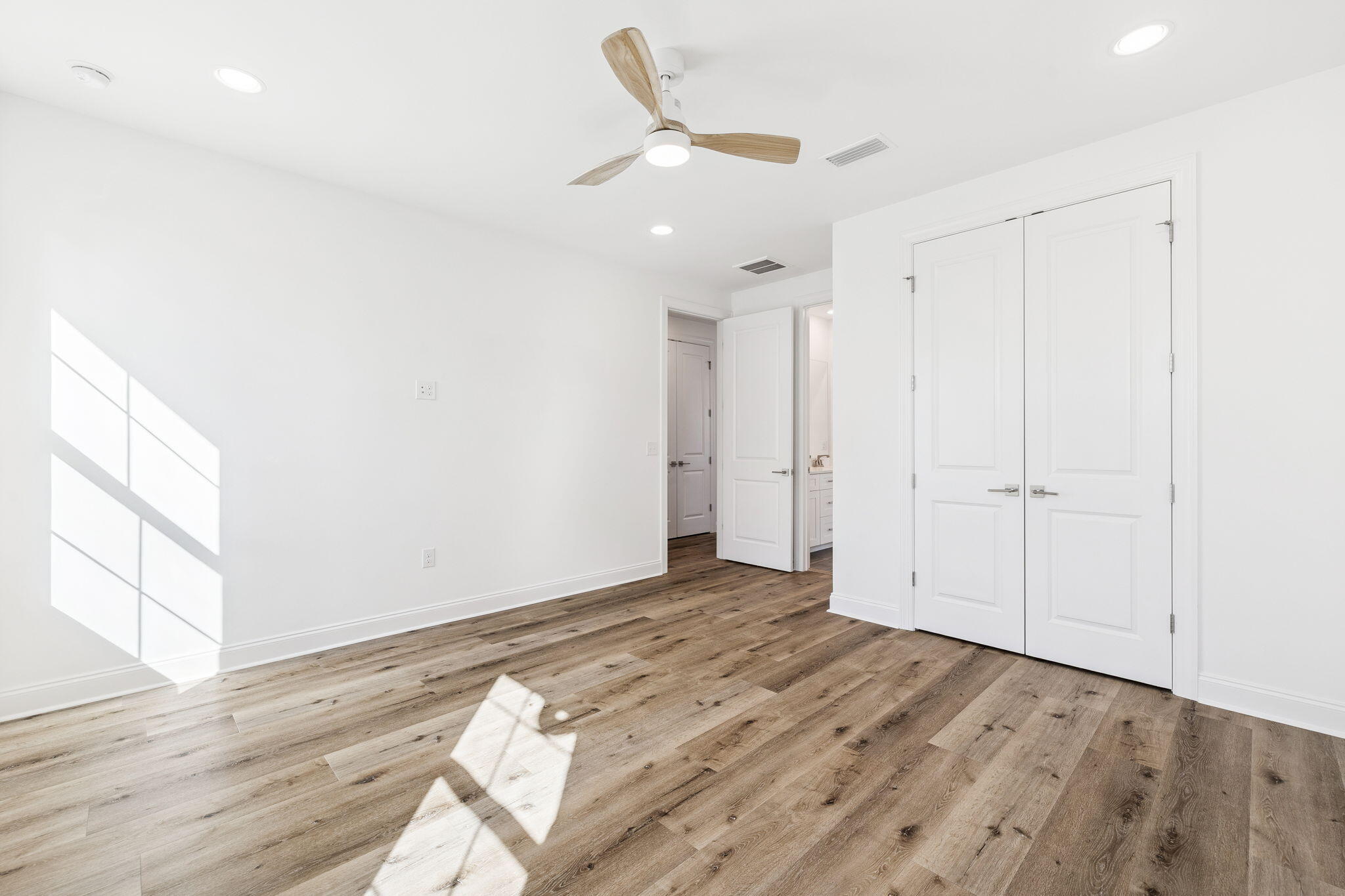 WATERSOUND - Residential Lease