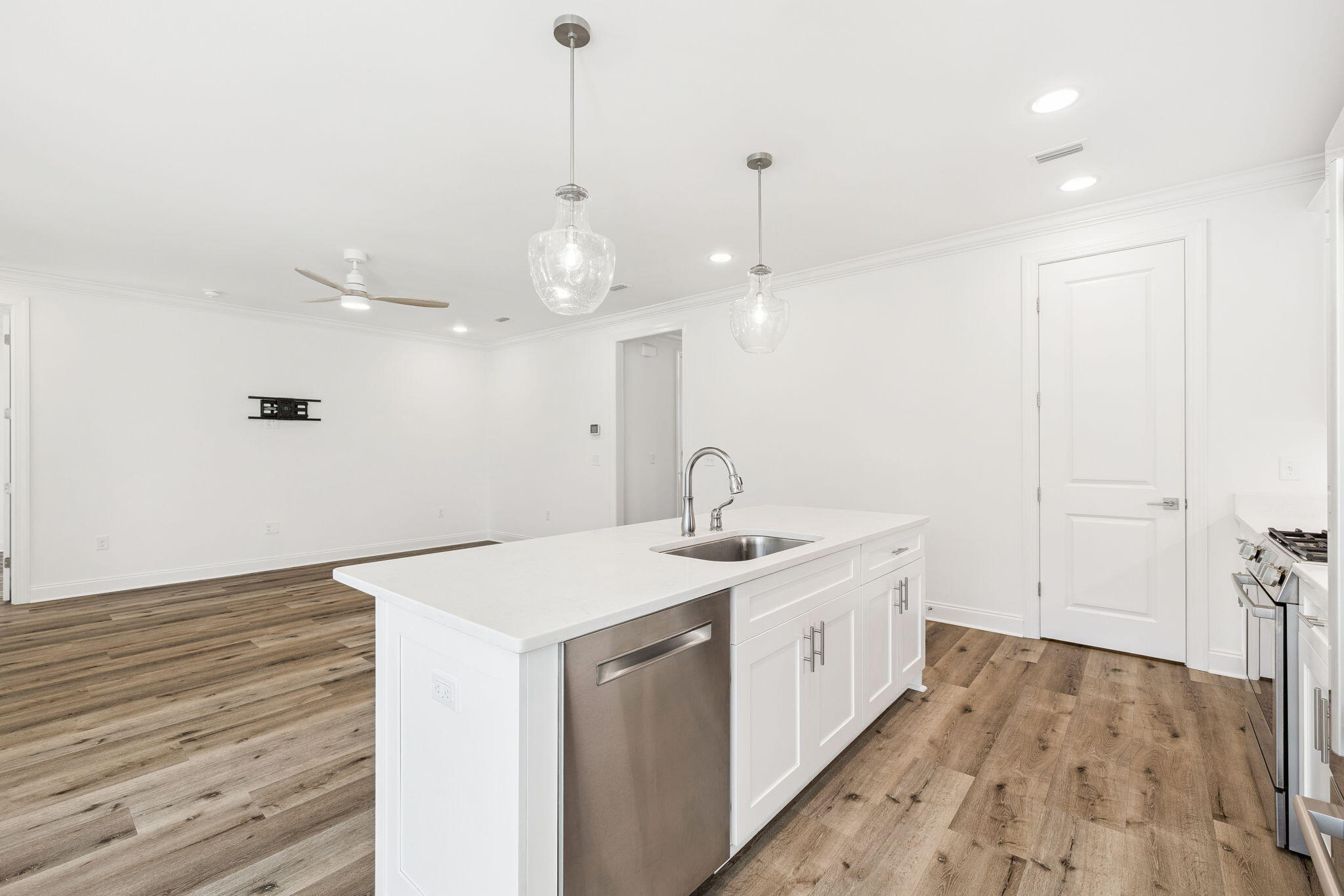 WATERSOUND - Residential Lease