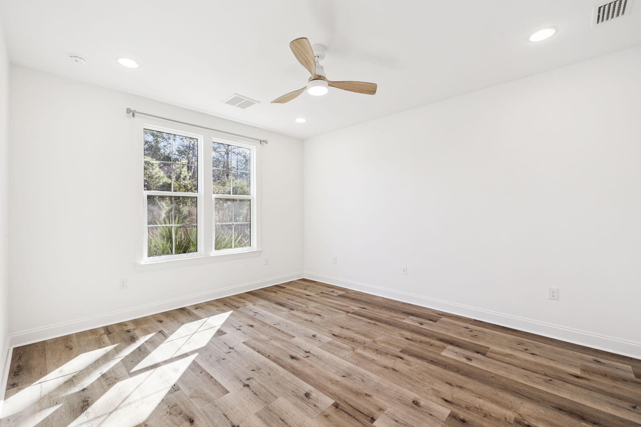 WATERSOUND - Residential Lease