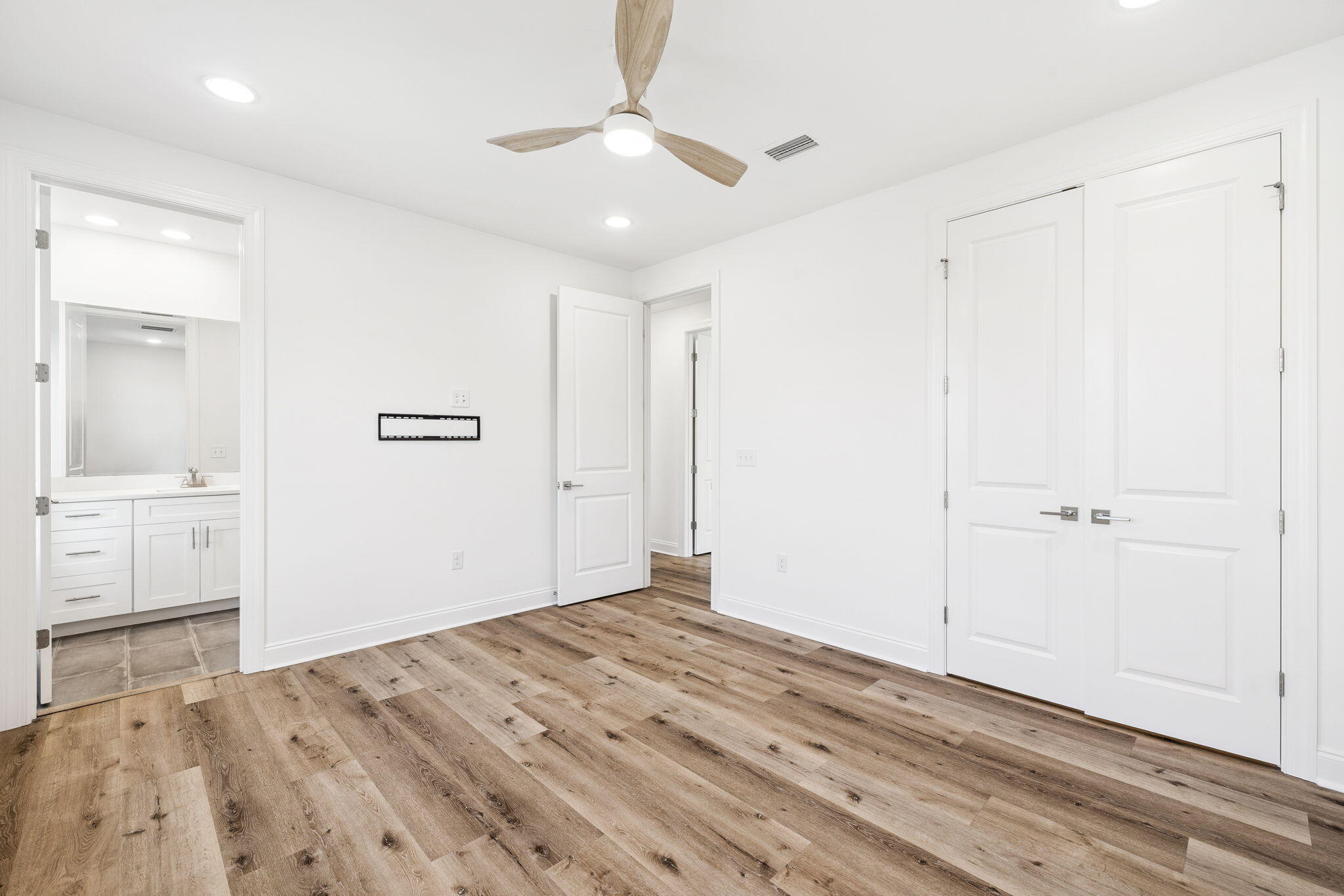 WATERSOUND - Residential Lease