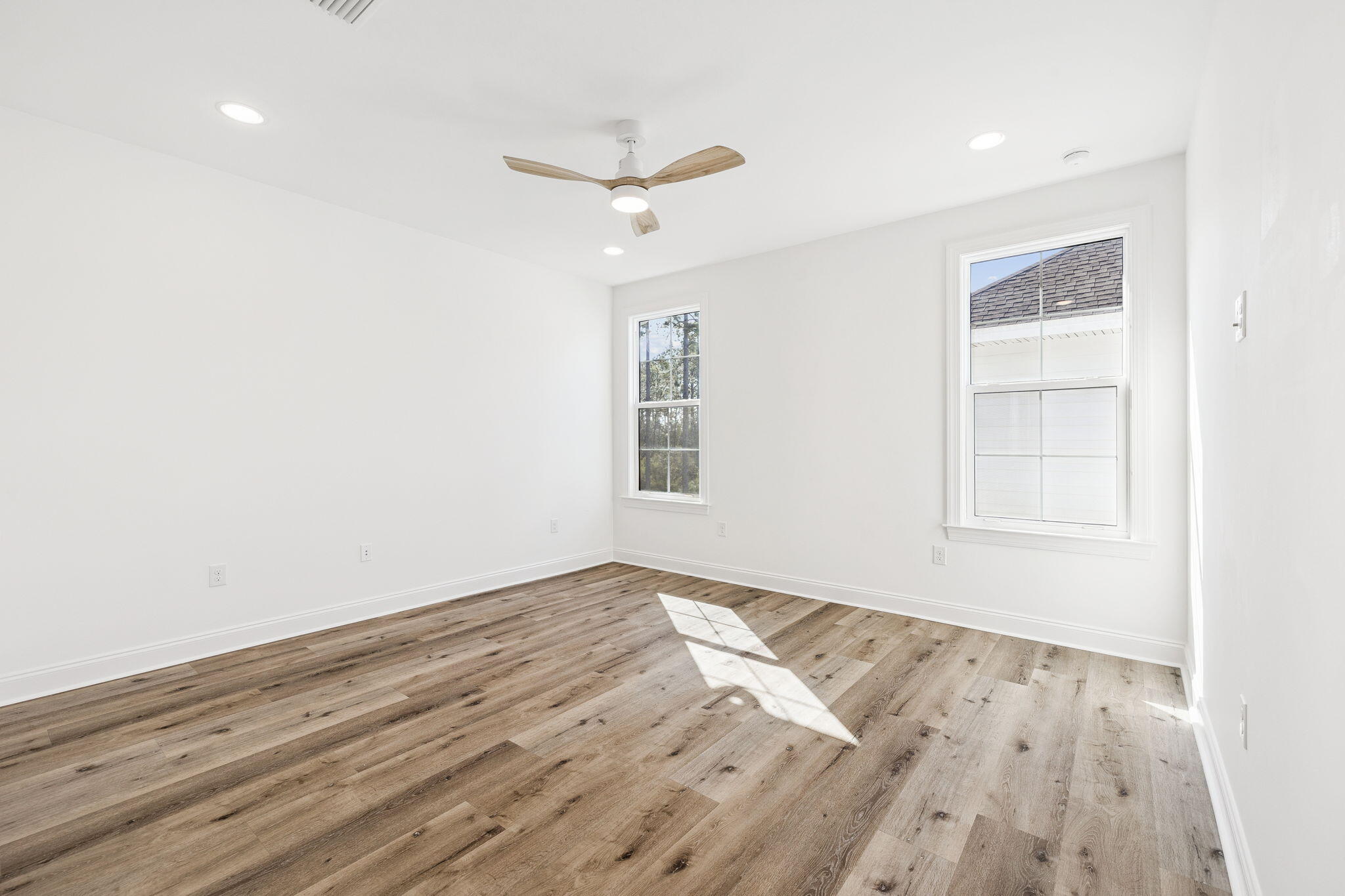 WATERSOUND - Residential Lease