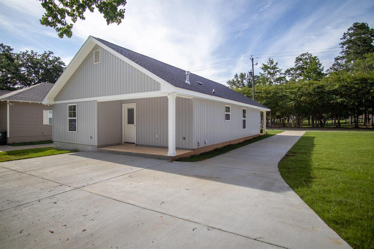 NO RECORDED SUBDIVISION - Residential