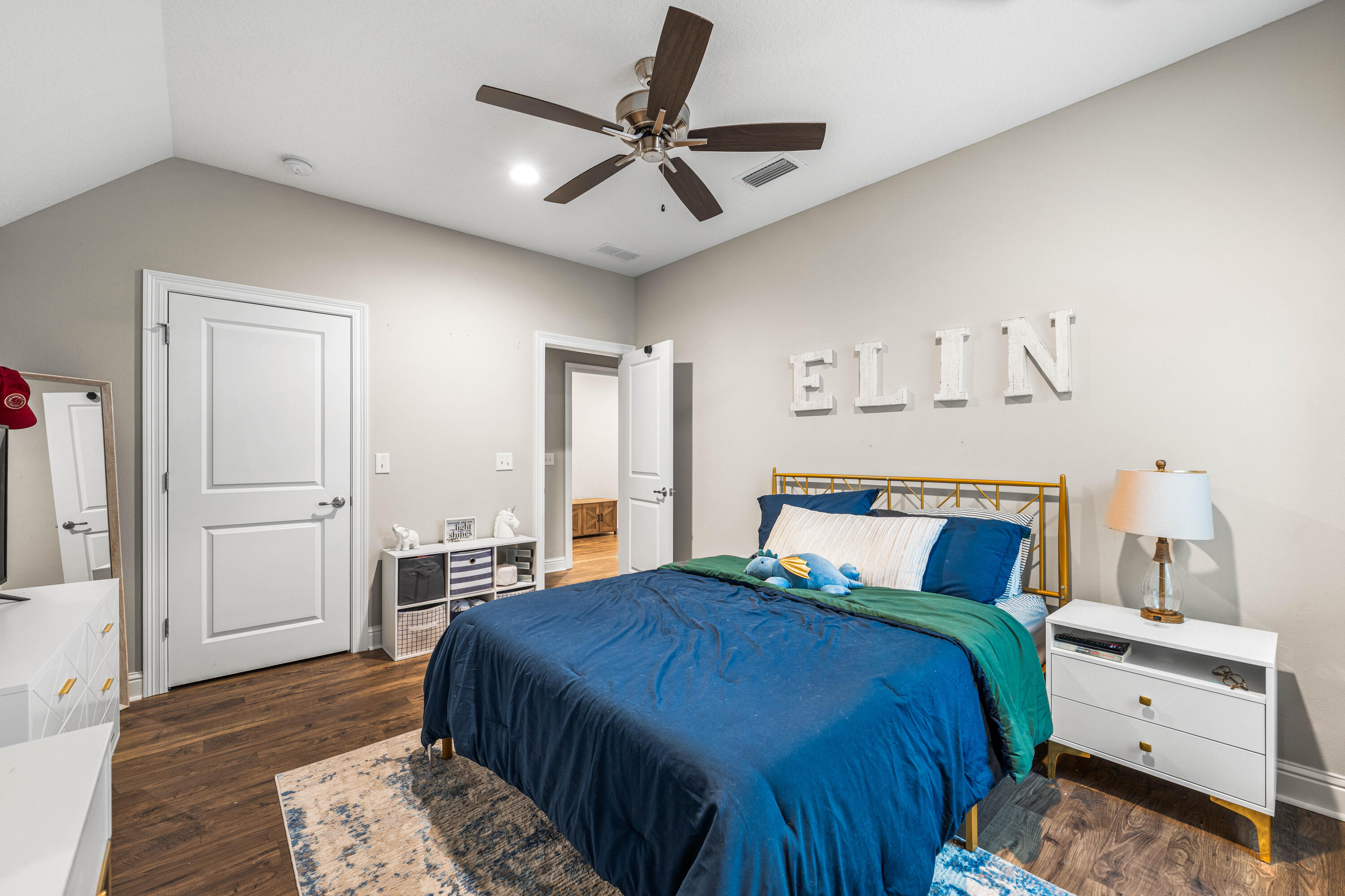 LAUREL OAKS S/D - Residential Lease