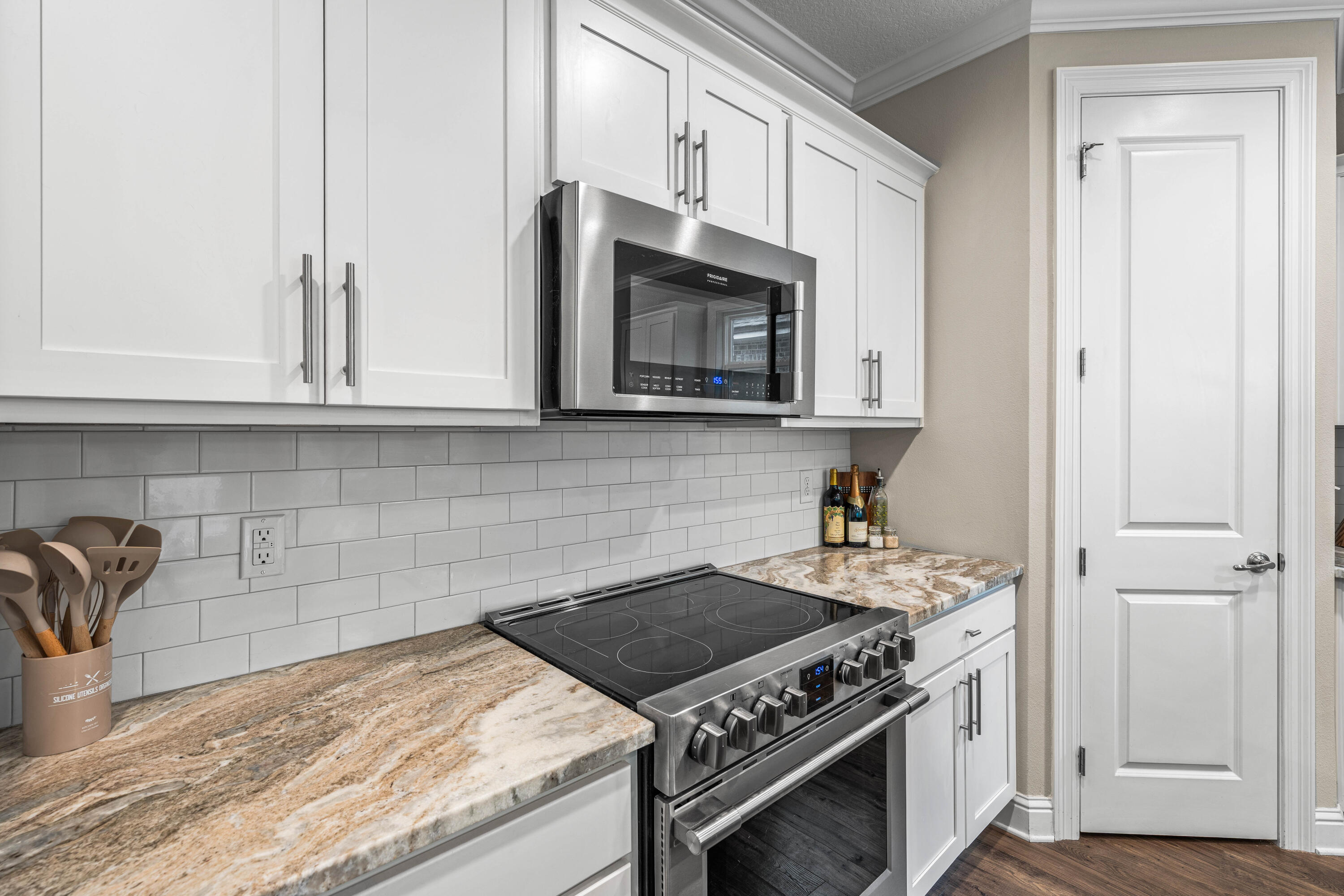 LAUREL OAKS S/D - Residential Lease