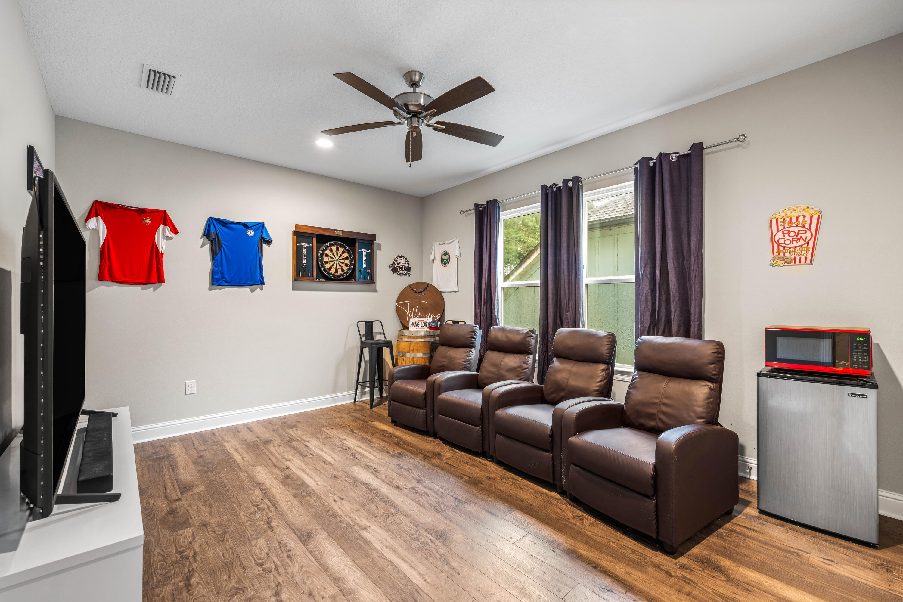 LAUREL OAKS S/D - Residential Lease