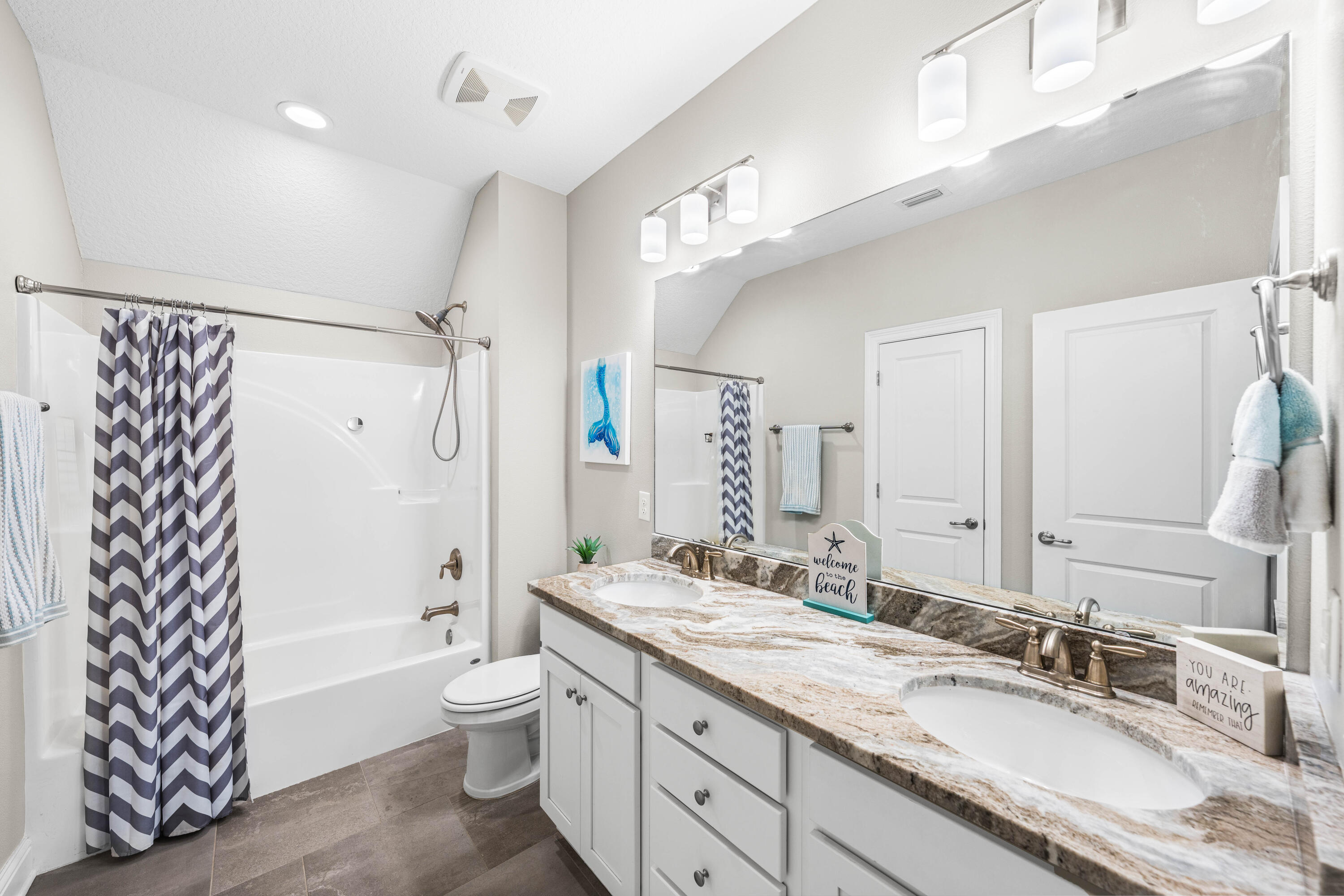 LAUREL OAKS S/D - Residential Lease