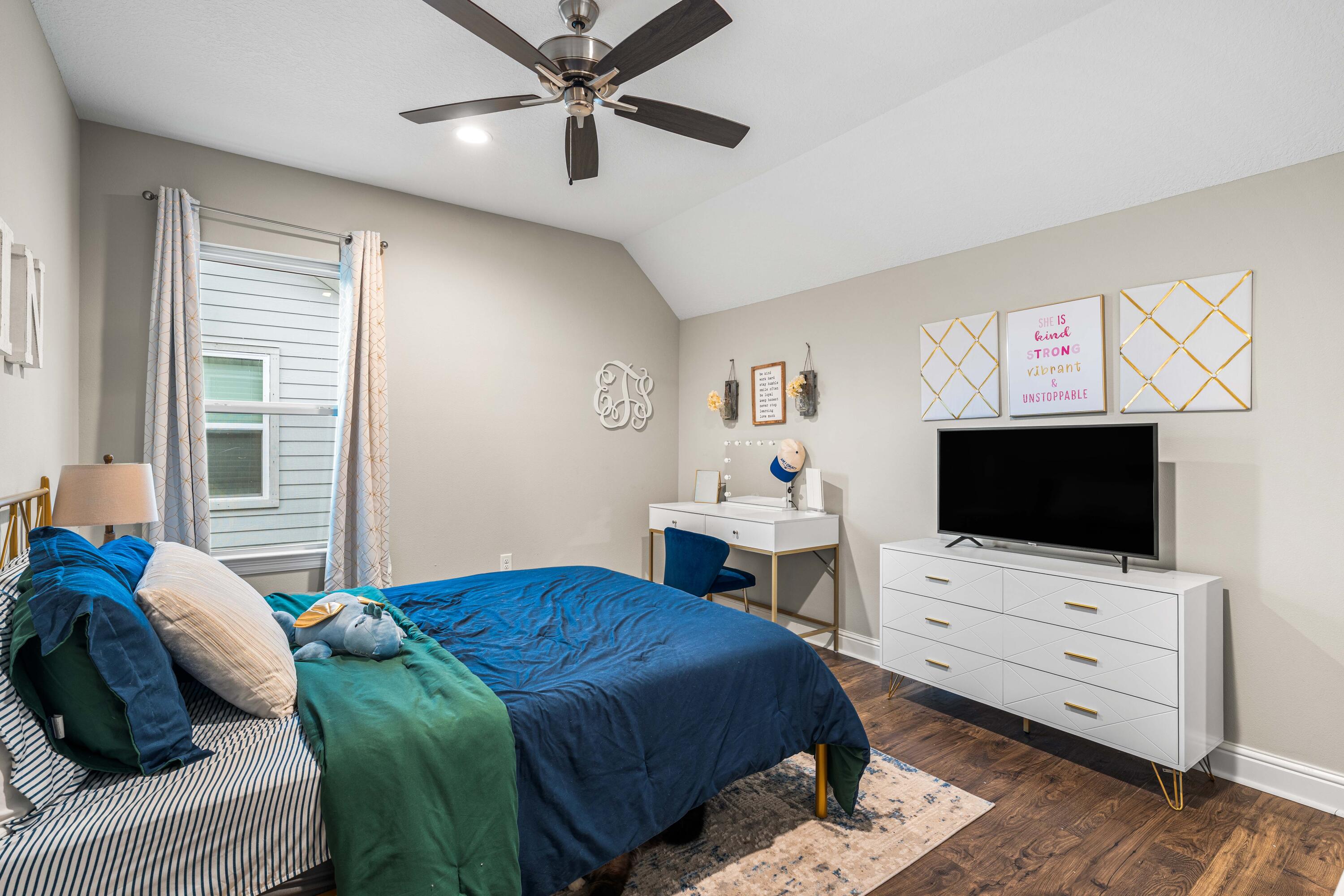 LAUREL OAKS S/D - Residential Lease