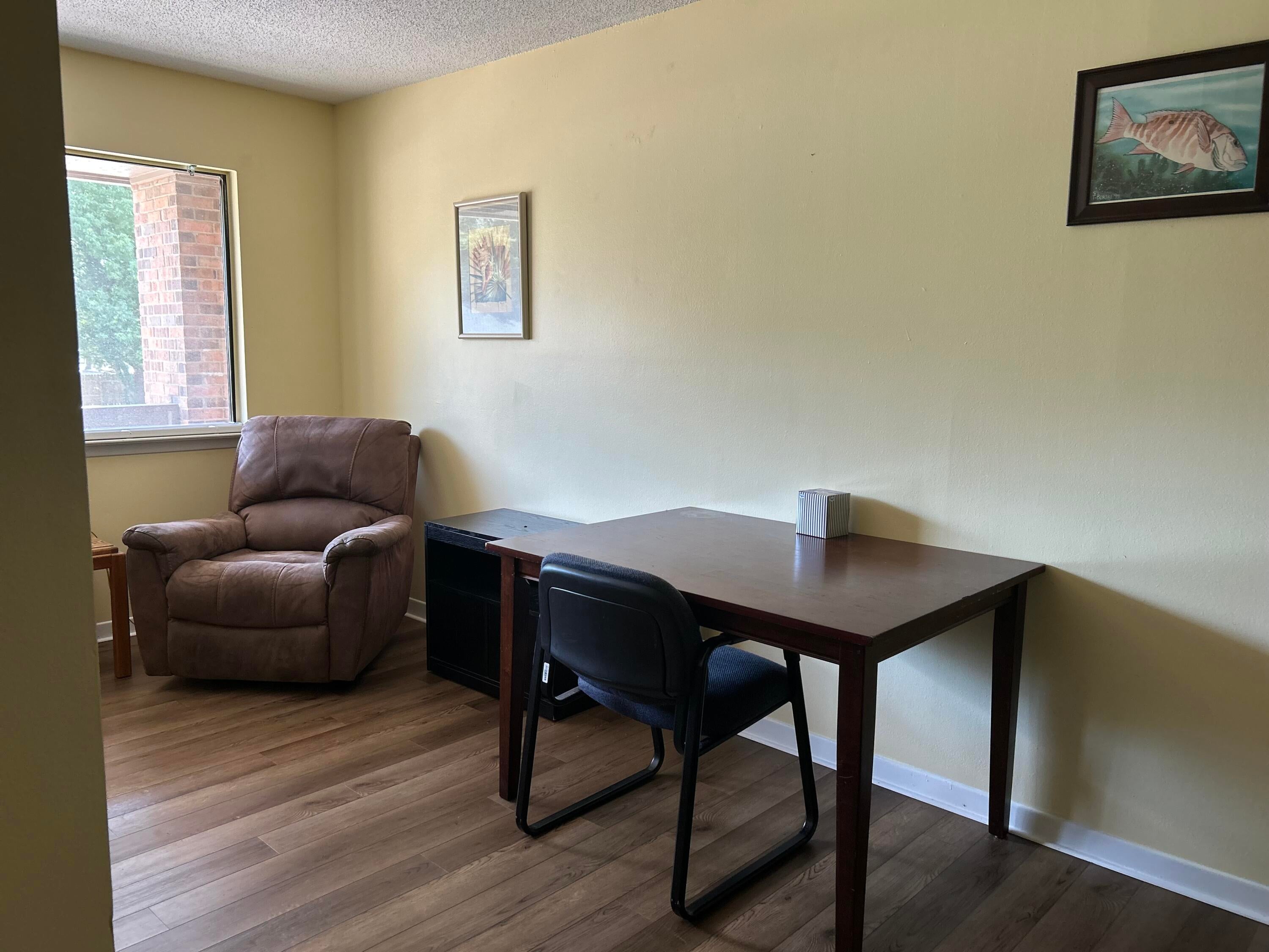 STUDIO ARMS CONDO - Residential Lease